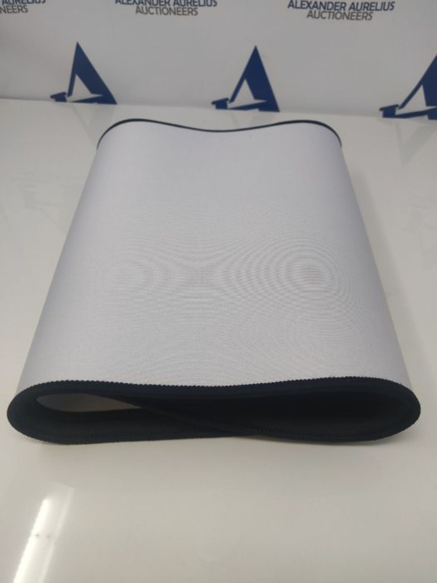 Glorious PC Gaming Race Mouse Pad - Extended, White - Image 3 of 3