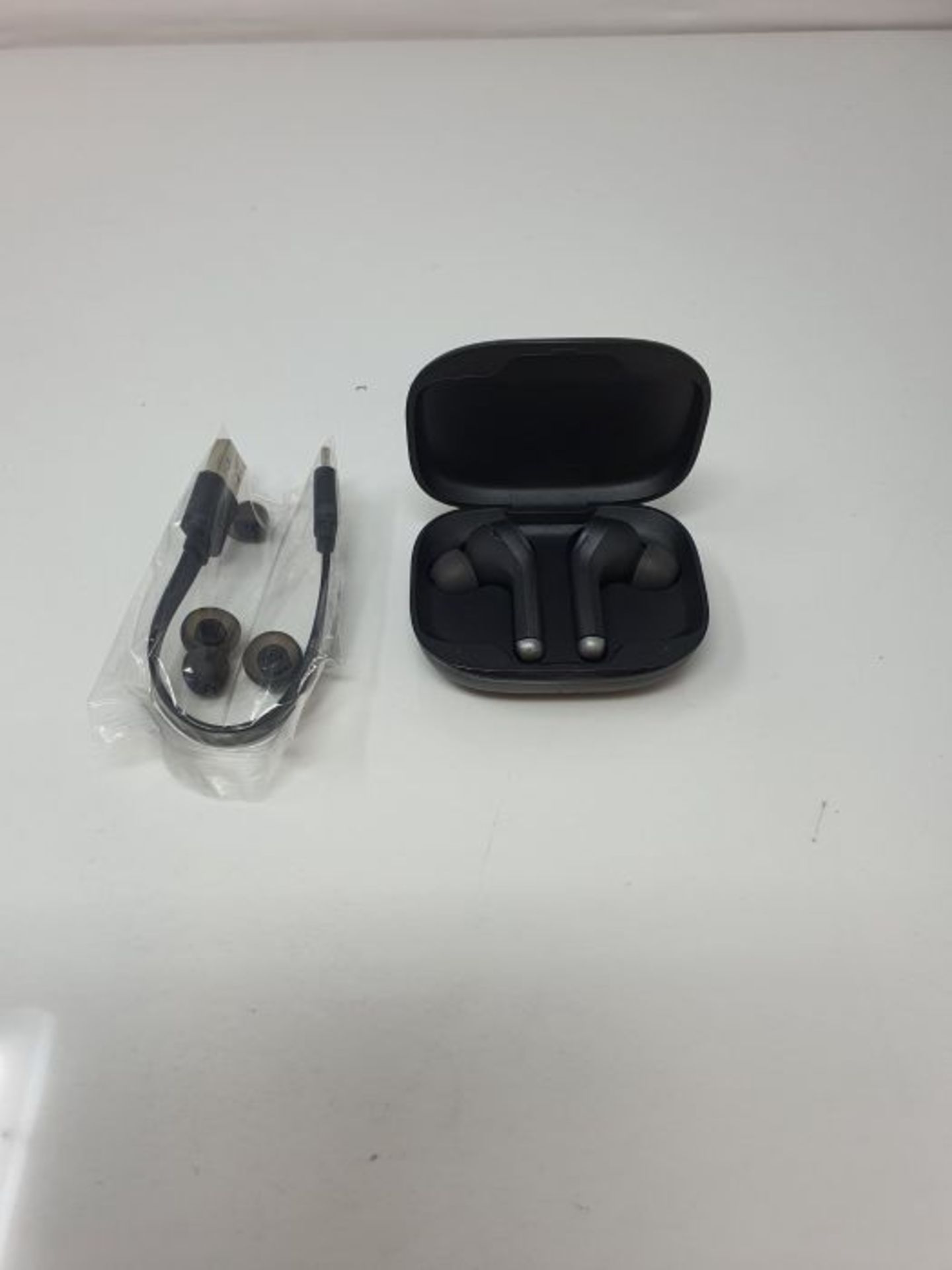 RRP £67.00 Motorola Vervebuds, Wireless Bluetooth In-Ear Headphones, Black, VerveBuds 800 - Image 3 of 3