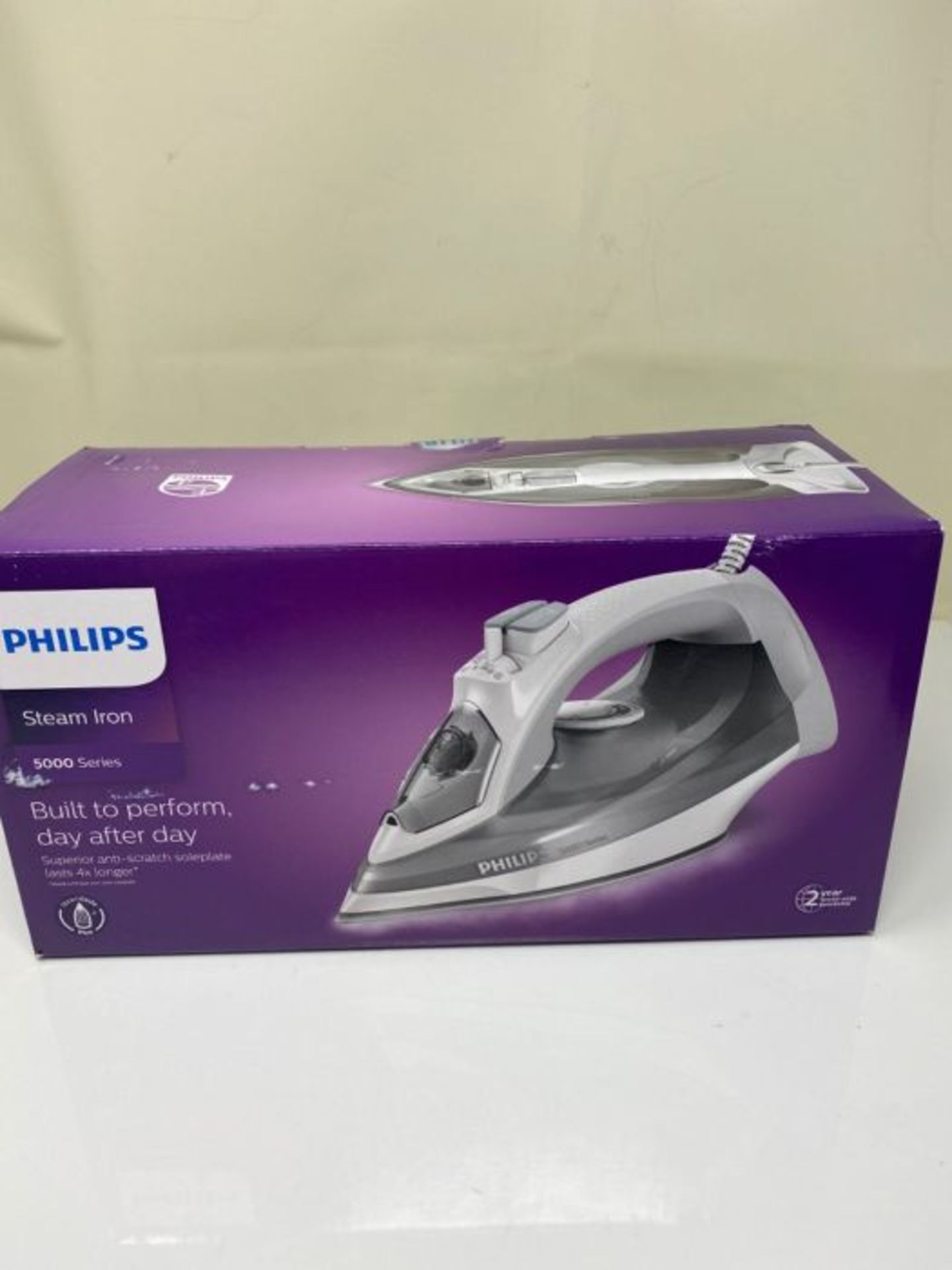 Philips Dampfbügeleisen 5000 Series DST5010/10-2.400W, konstante Dampfleistung von 40