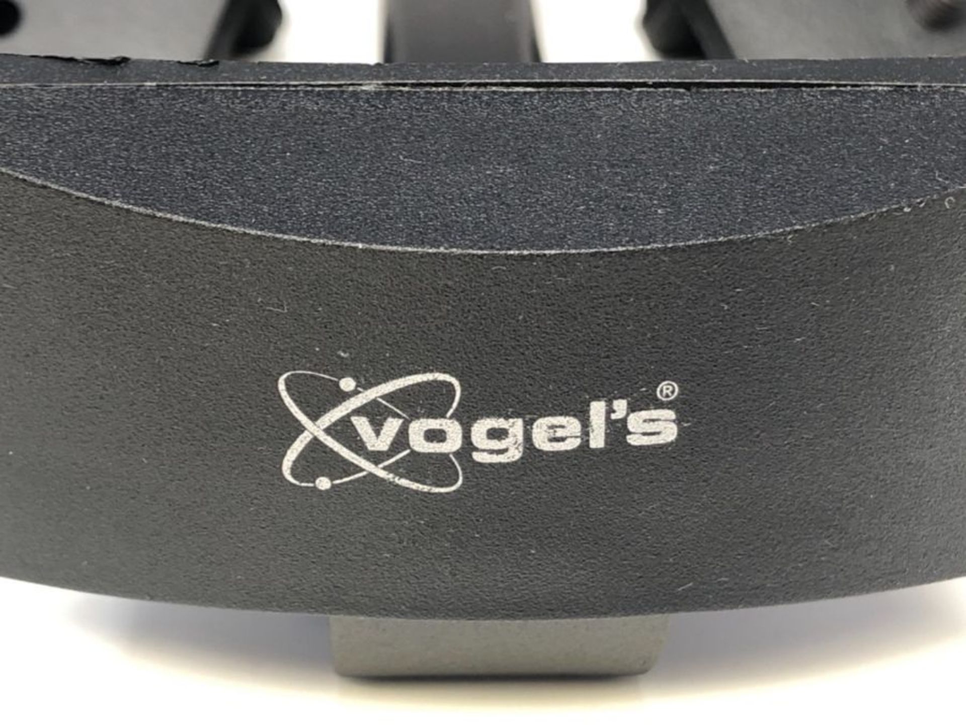 Vogel's VLB 200 Universal speaker wall bracket, Swivels up to 90º (left/right), Tilta - Image 3 of 3