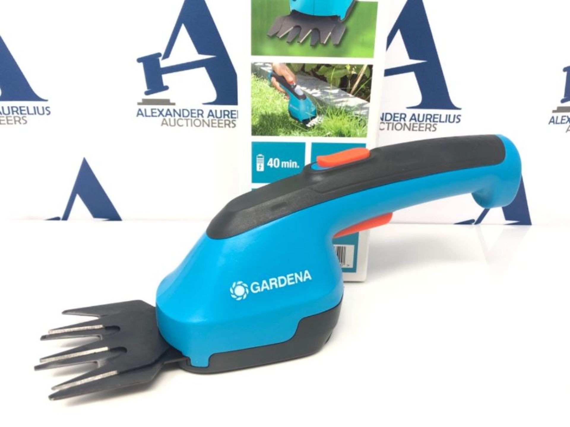 RRP £66.00 Gardena Turbotrimmer, 400 Li, blau - Image 3 of 3