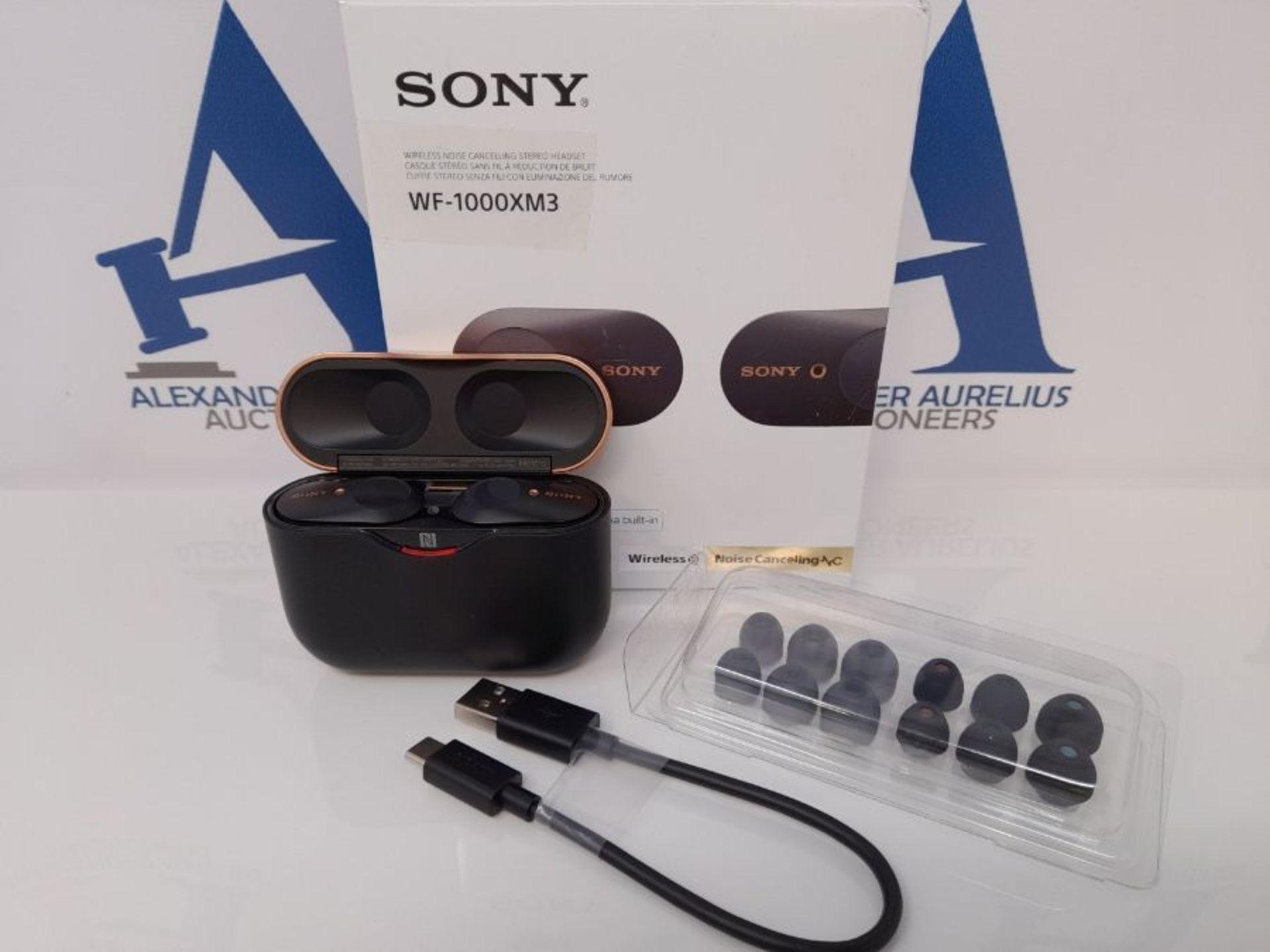 RRP £170.00 Sony WF-1000XM3 Truly Wireless Noise Cancelling Headphones with Mic, up to 32H battery - Image 2 of 3