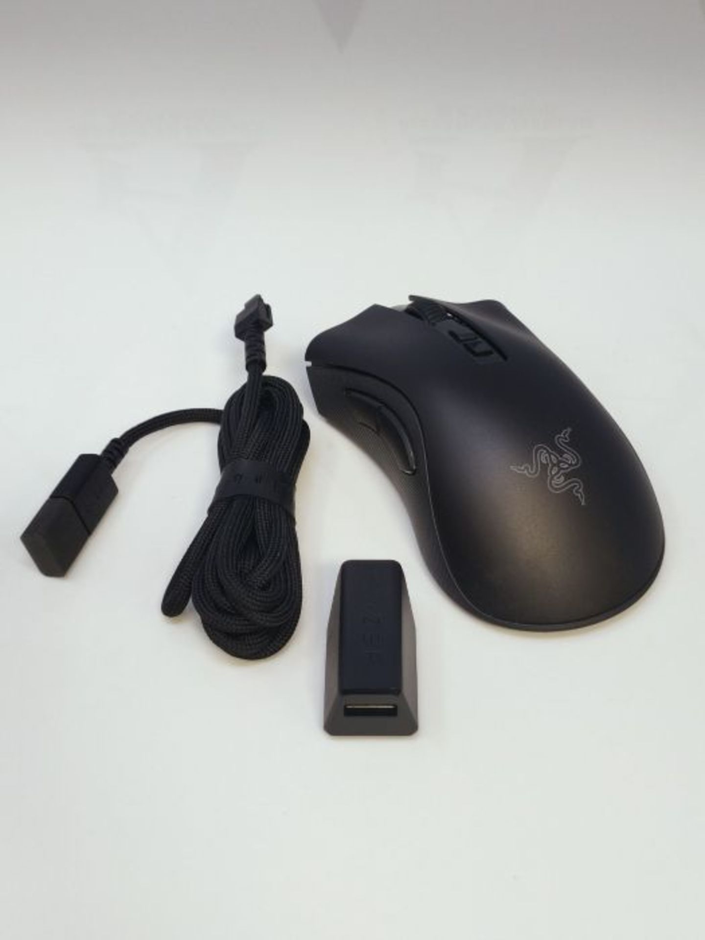 RRP £120.00 Razer DeathAdder V2 Pro - Wireless Gaming Mouse with Ergonomic Comfort (Optical Switch - Image 3 of 3
