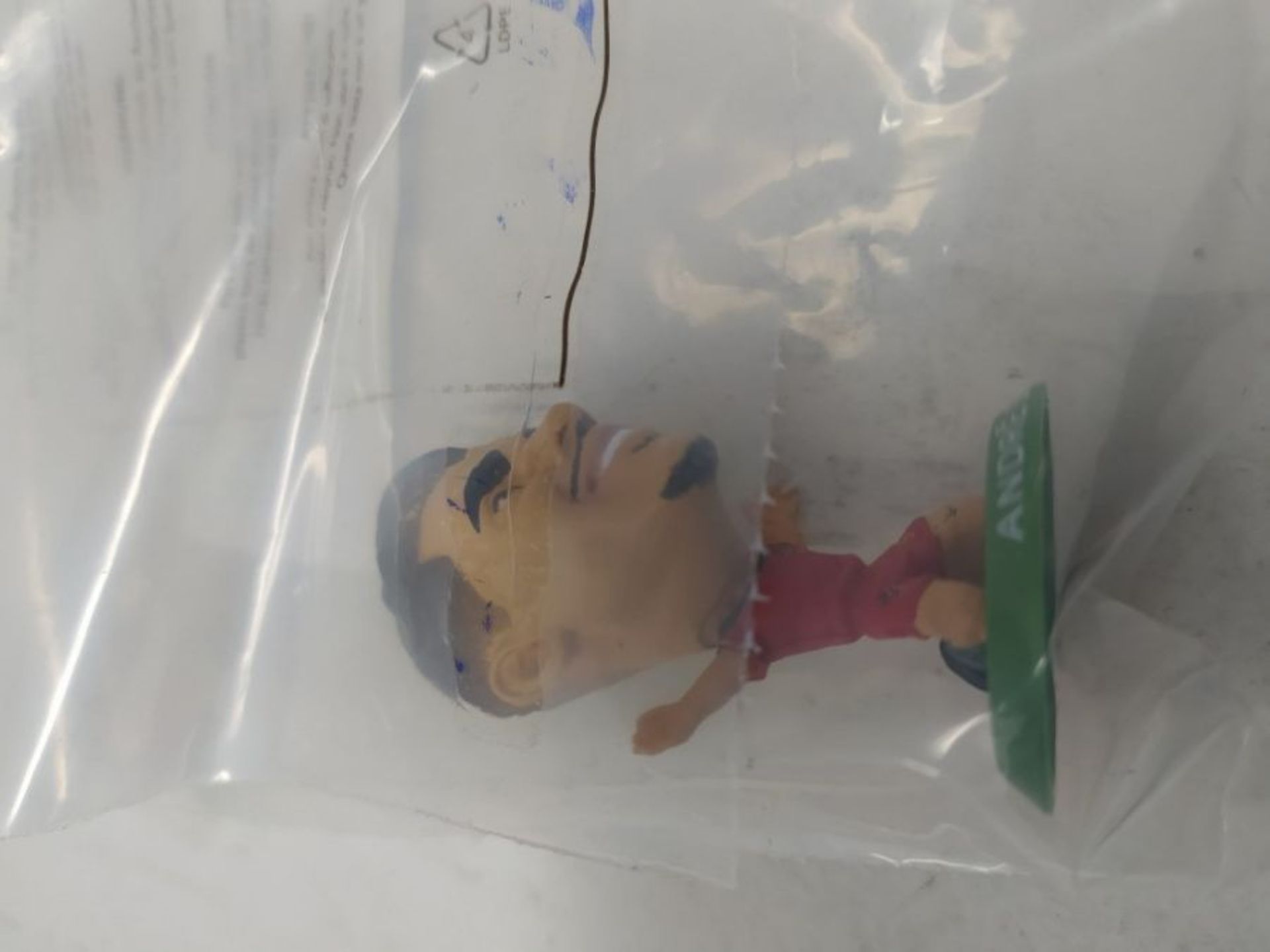 SoccerStarz Portugal Andre Silva Home Kit/Figures - Image 2 of 2