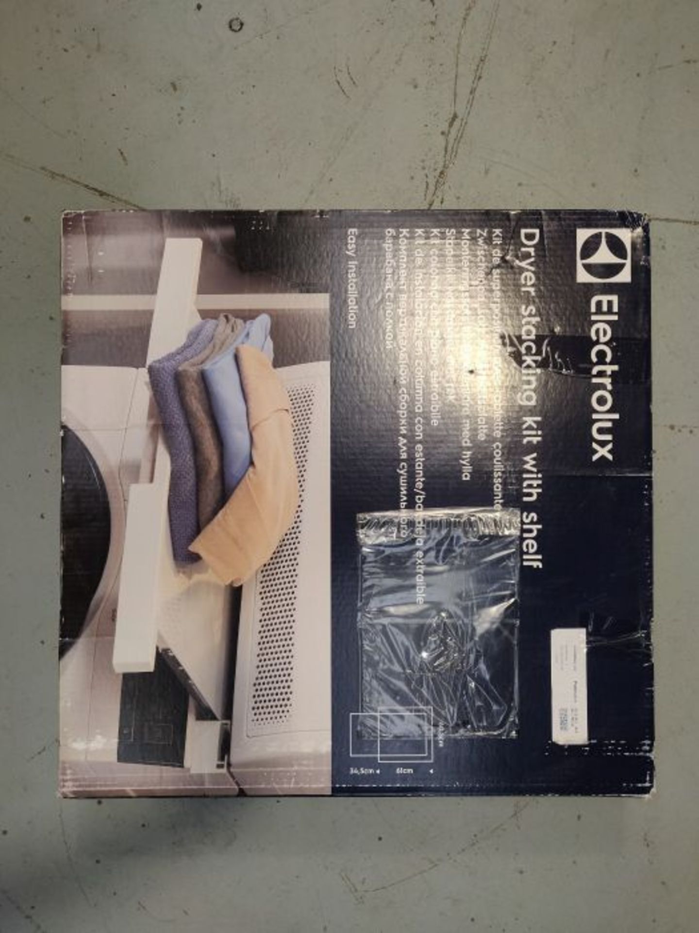 Electrolux E4YHMKP2 Conjunction Kit with Removable Shelf - Image 2 of 3