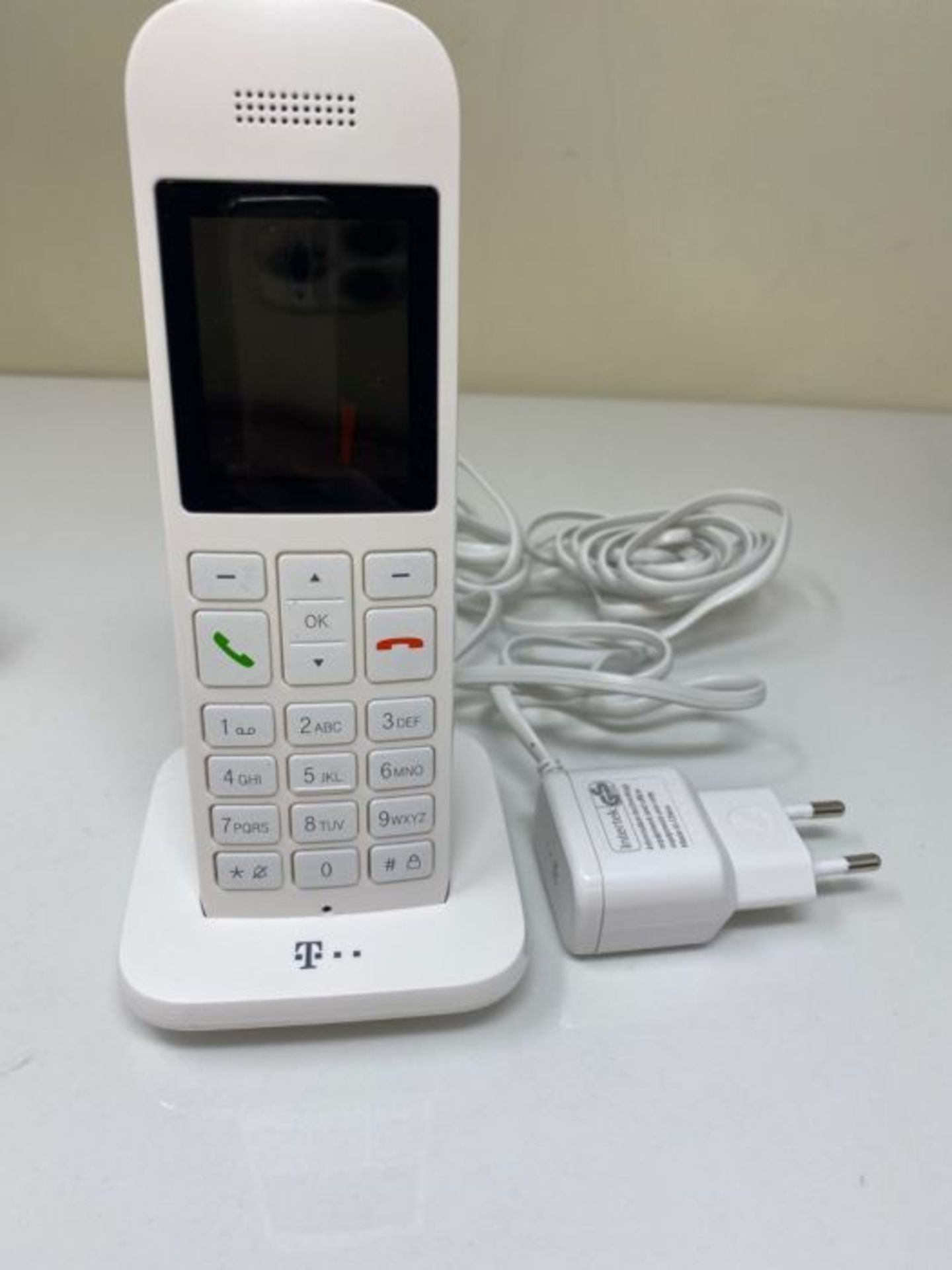 Telekom Speedphone 12 IP phone White Wireless handset TFT - Image 3 of 3