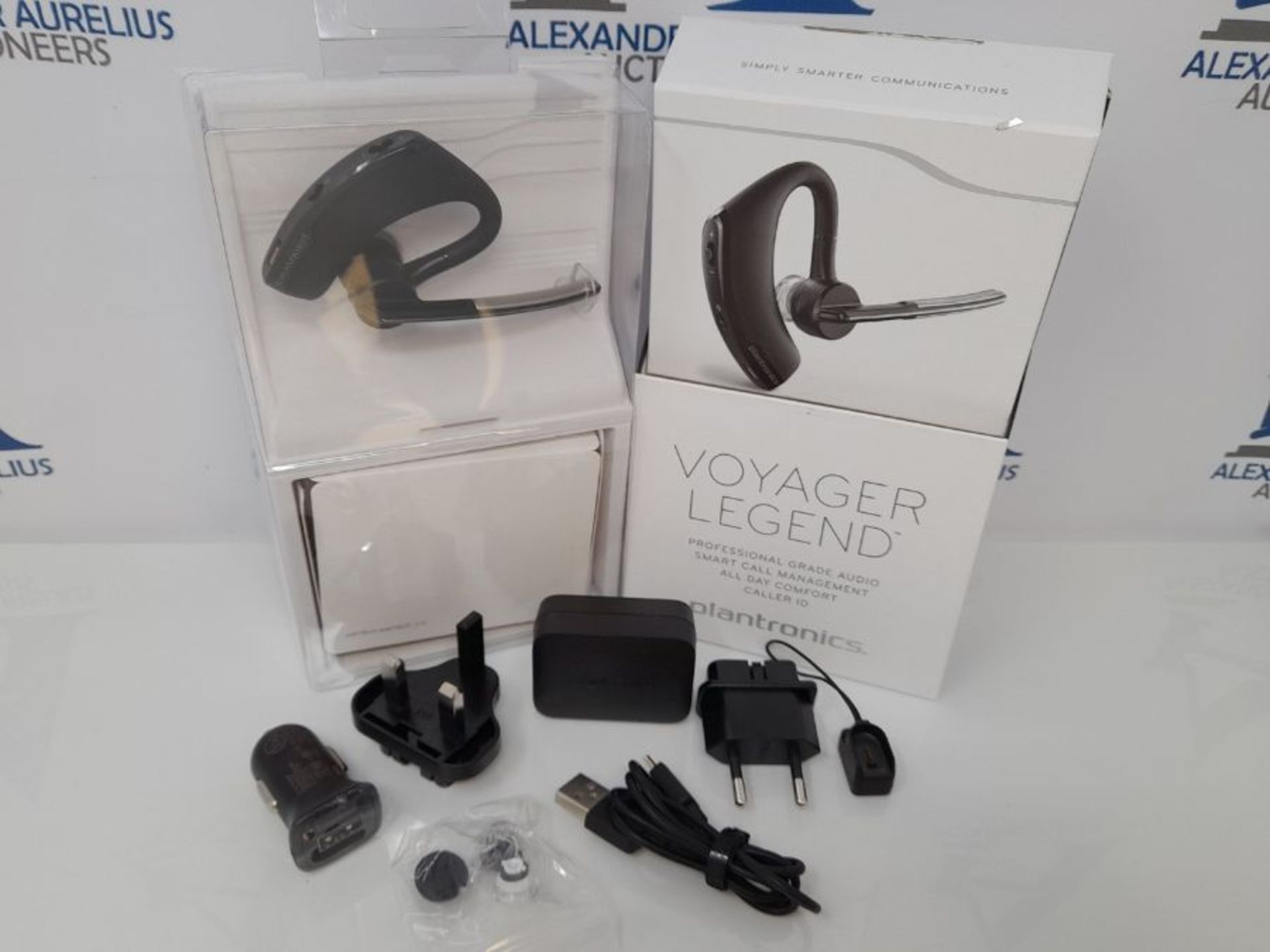RRP £56.00 Plantronics - Voyager Legend (Poly) - Bluetooth Single-Ear (Monaural) Headset - Connec - Image 2 of 3
