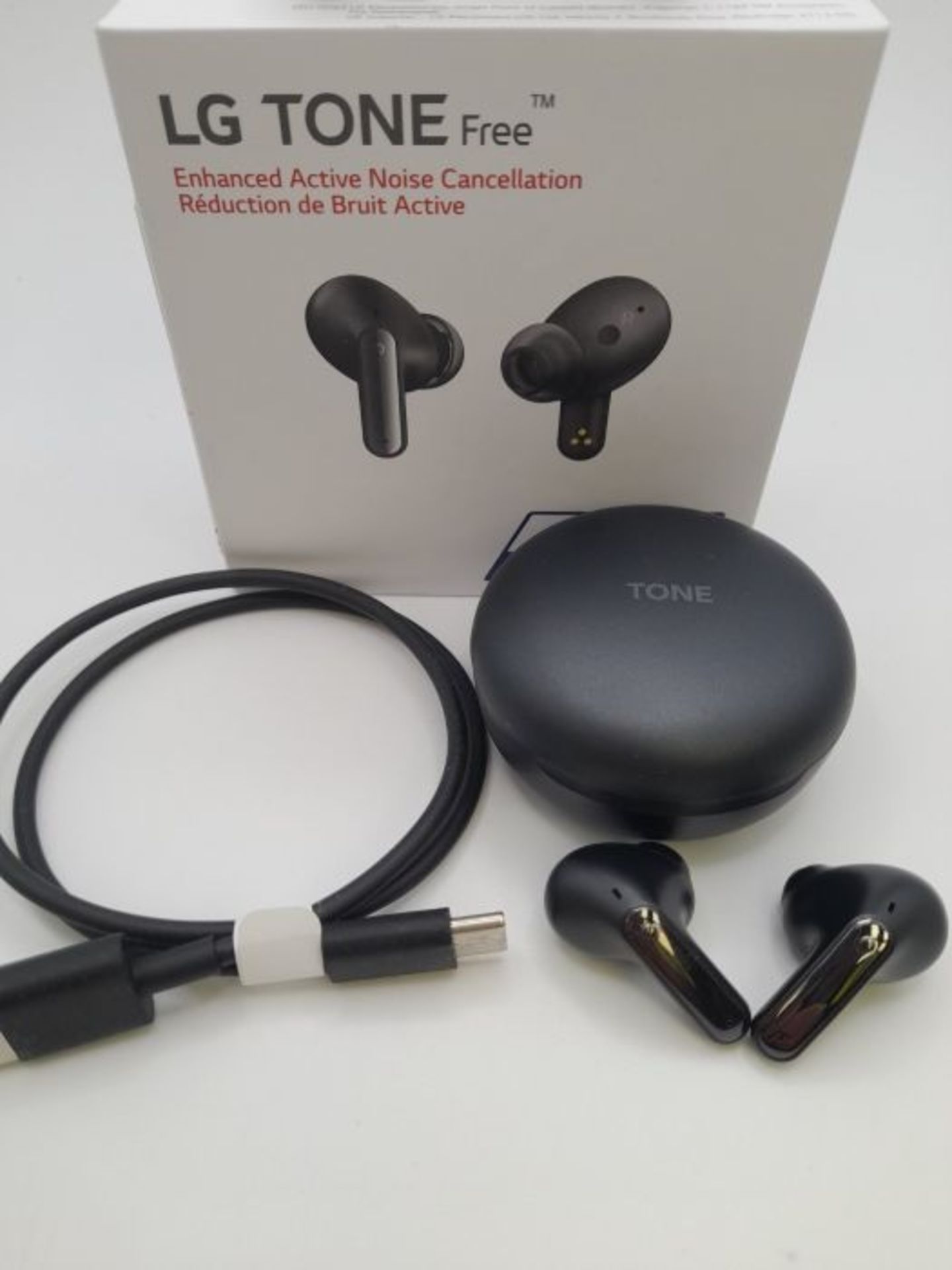 RRP £156.00 LG Electronics Tone Free DFP8 In-Ear Bluetooth Headphones UVnano, ANC, Charcoal Black - Image 3 of 3