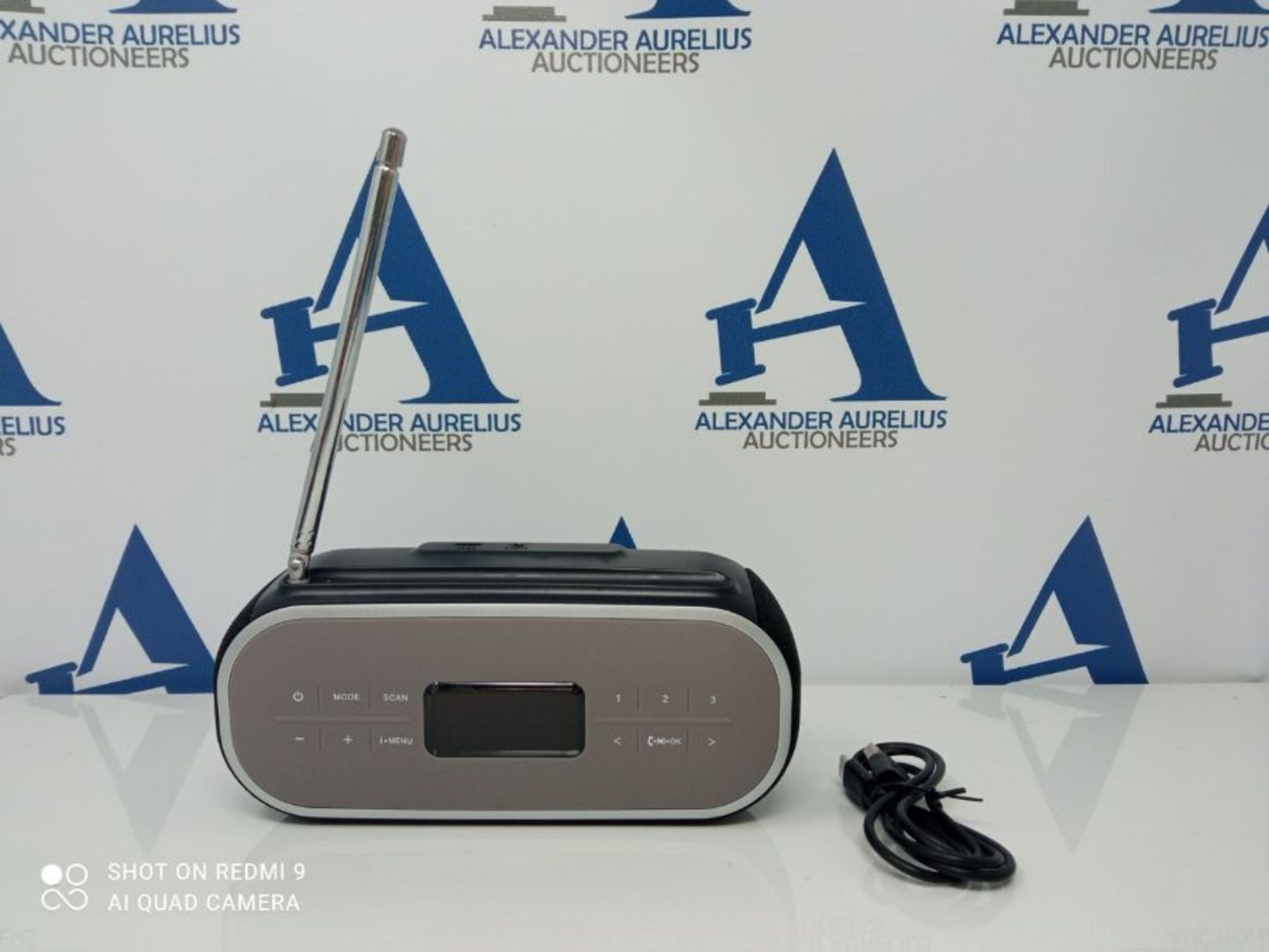 TechniSat Viola BT 1 Portable Bluetooth Speaker with DAB+ Digital Radio (FM, DAB, Cloc - Image 3 of 3
