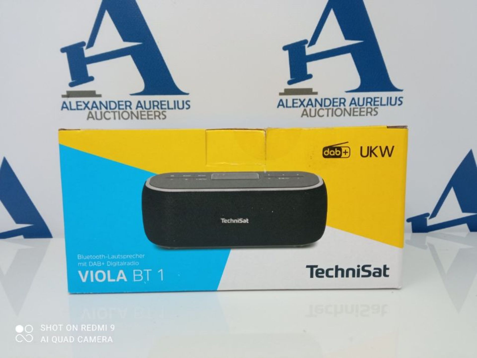 TechniSat Viola BT 1 Portable Bluetooth Speaker with DAB+ Digital Radio (FM, DAB, Cloc - Image 2 of 3