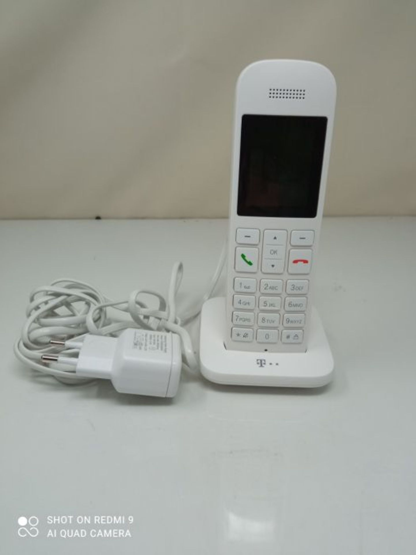 Telekom Speedphone 12 IP phone White Wireless handset TFT - Image 3 of 3