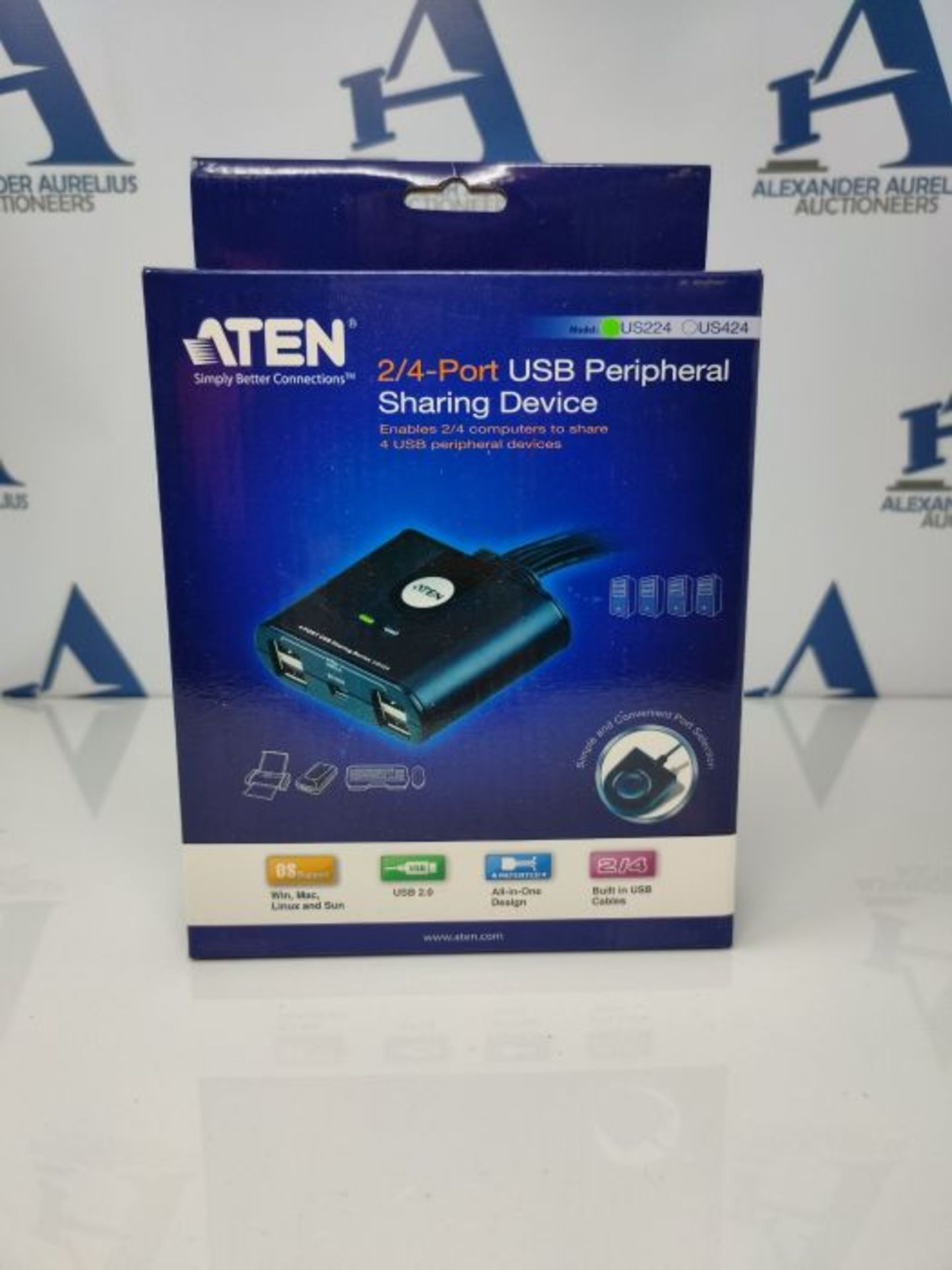 ATEN US224 2 Port USB 2.0 Peripheral Hub - Black - Image 2 of 3