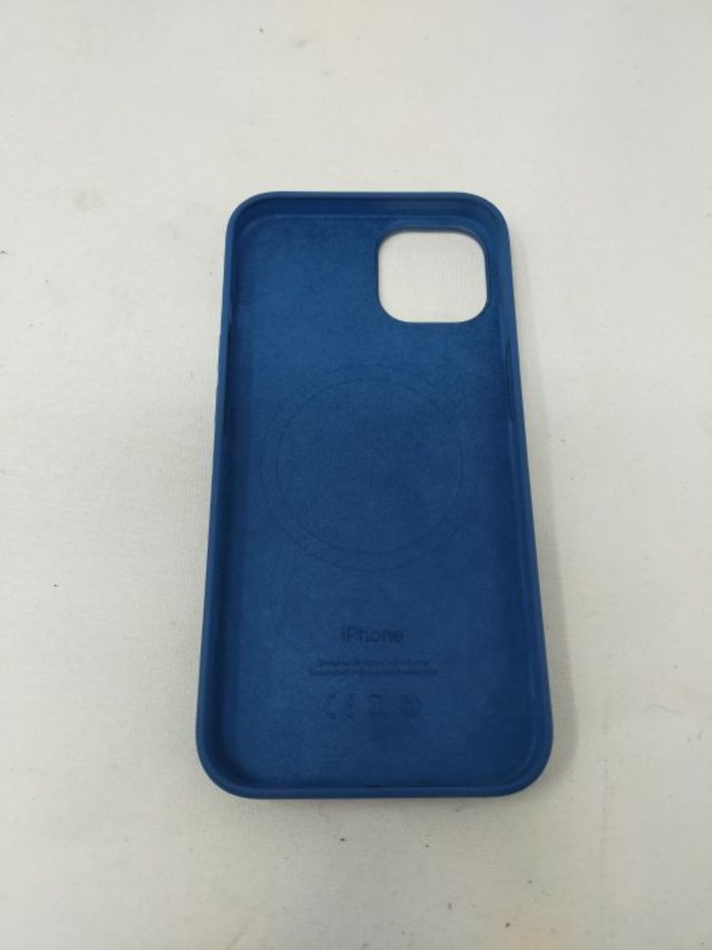 RRP £50.00 Apple SilikonÂ Case mit MagSafe (fÃ¼r iPhone 13) - Eisblau - Image 3 of 3
