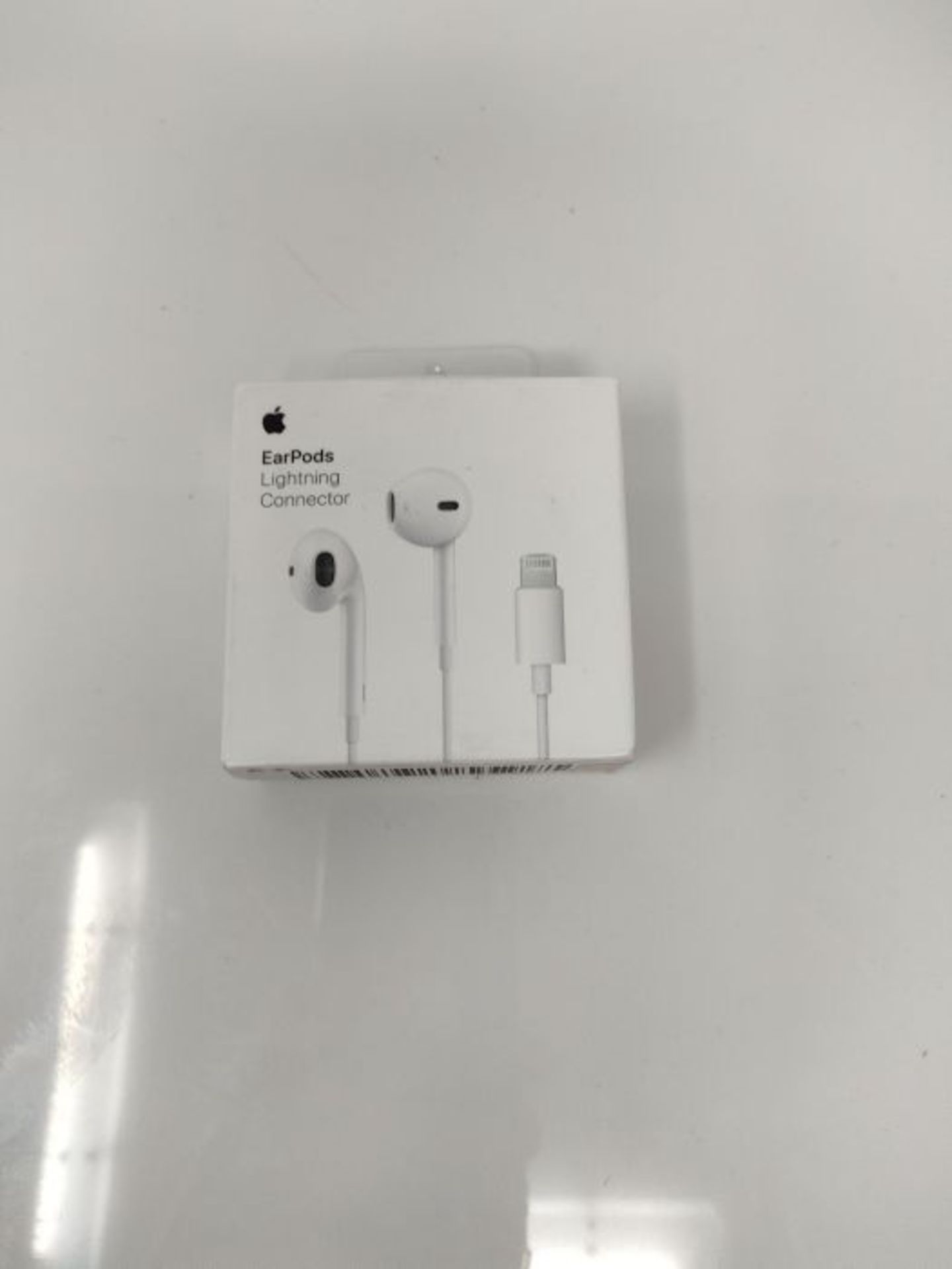 Apple EarPods with Lightning Connector - White - Image 2 of 3