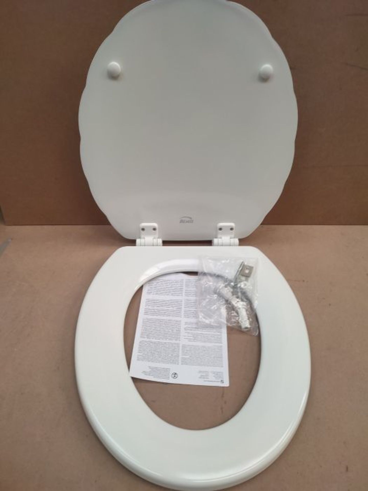 Bemis 5900ZART000 Shell Toilet Seat, White - Image 2 of 2