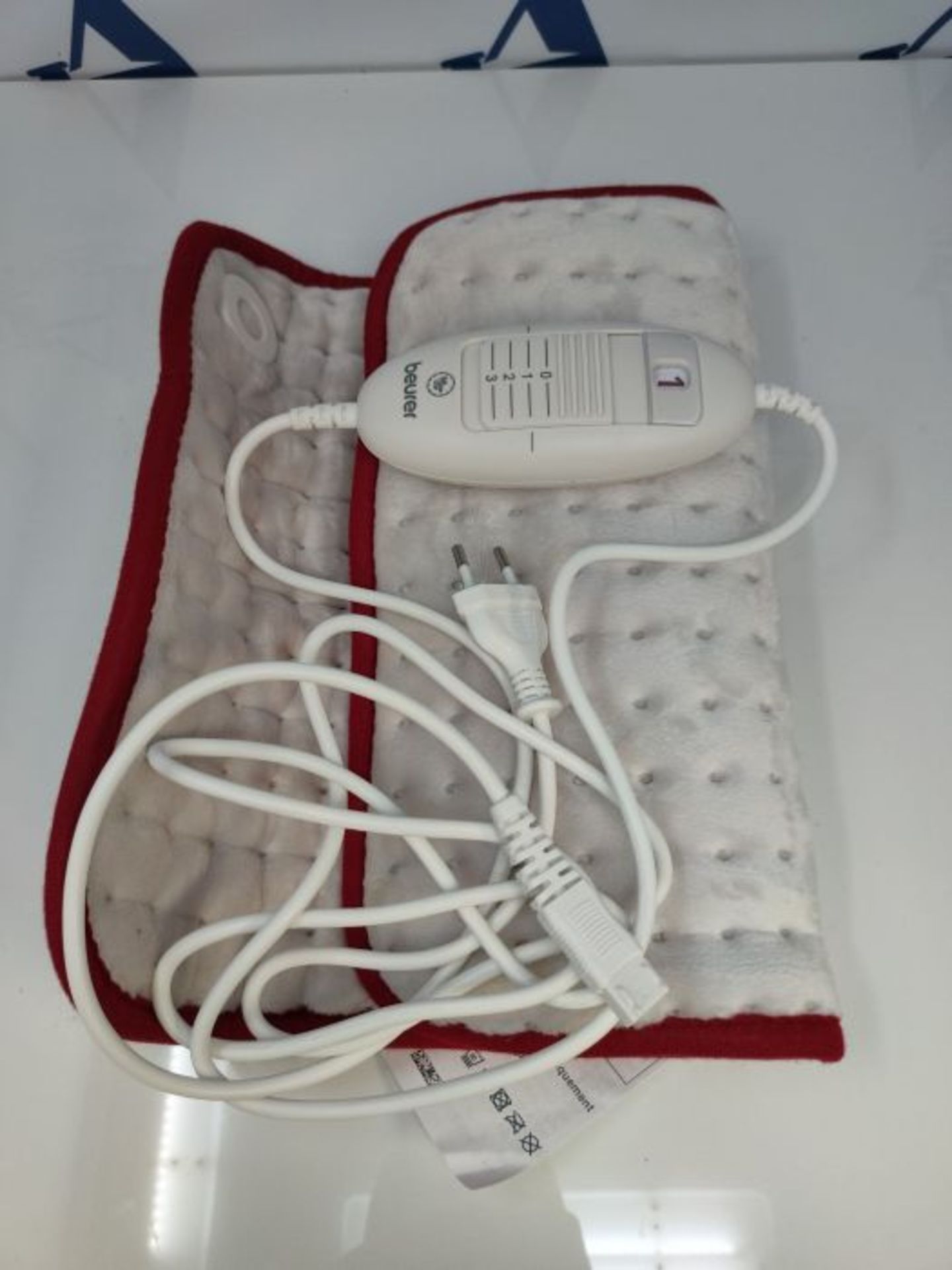 Beurer HK Comfort Heat Pad | Electric Heat Pad for Relaxation | 3 Electronically Regul - Image 3 of 3
