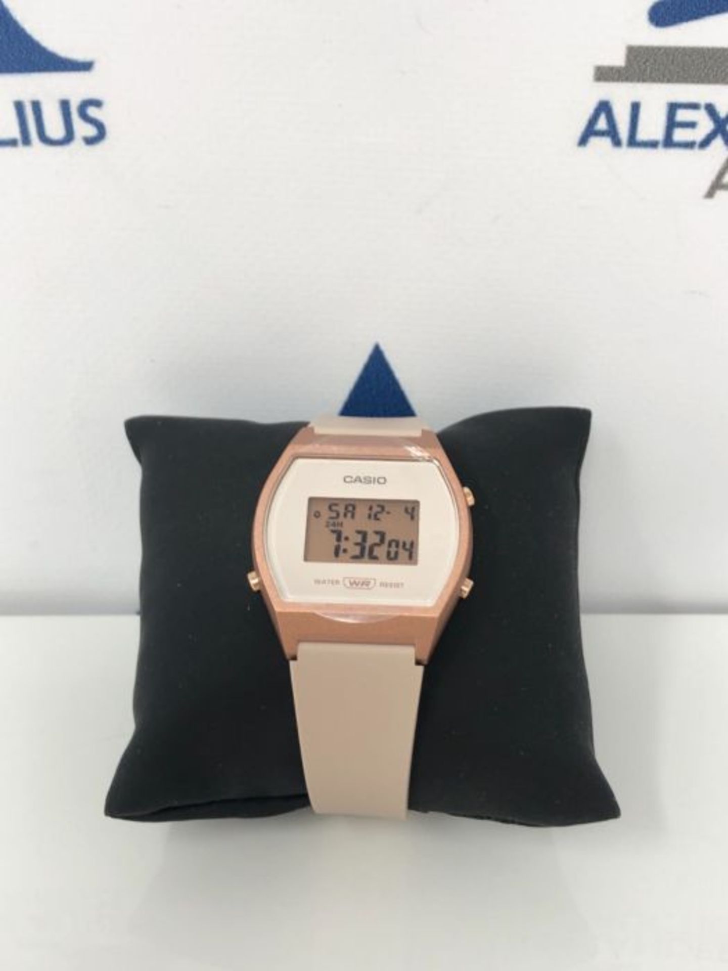 Casio Women's Digital Quartz Watch with Plastic Strap LW-204-4AEF - Image 2 of 3