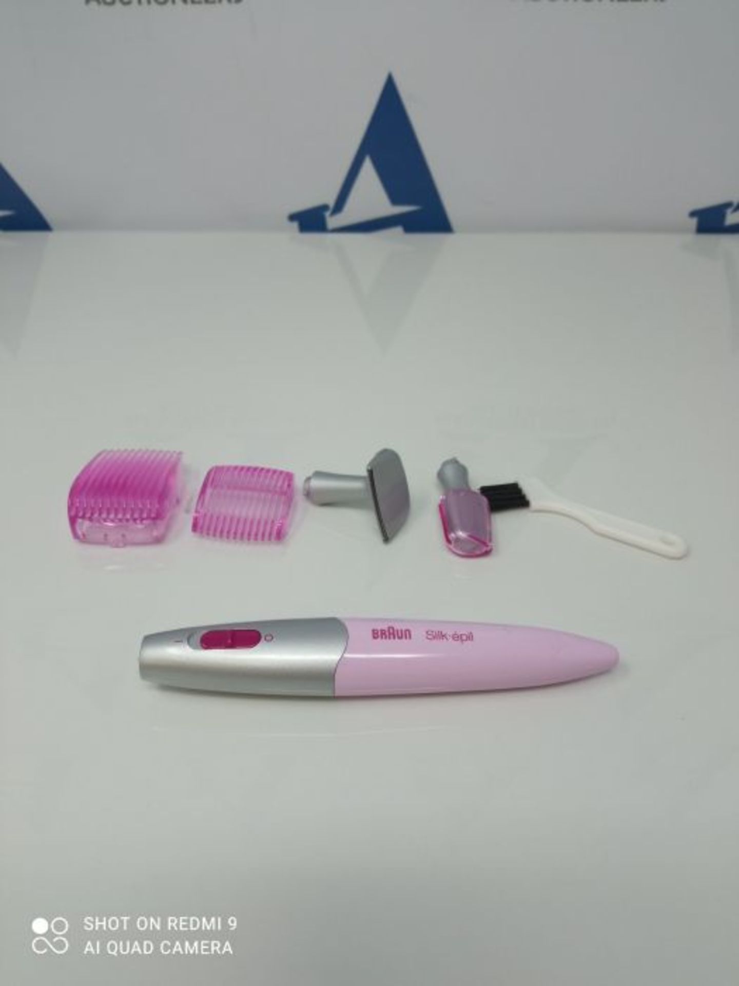 Braun Silk-épil FG1100 Precision Trimmer for Bikini and Eyebrow Pink - Image 2 of 2