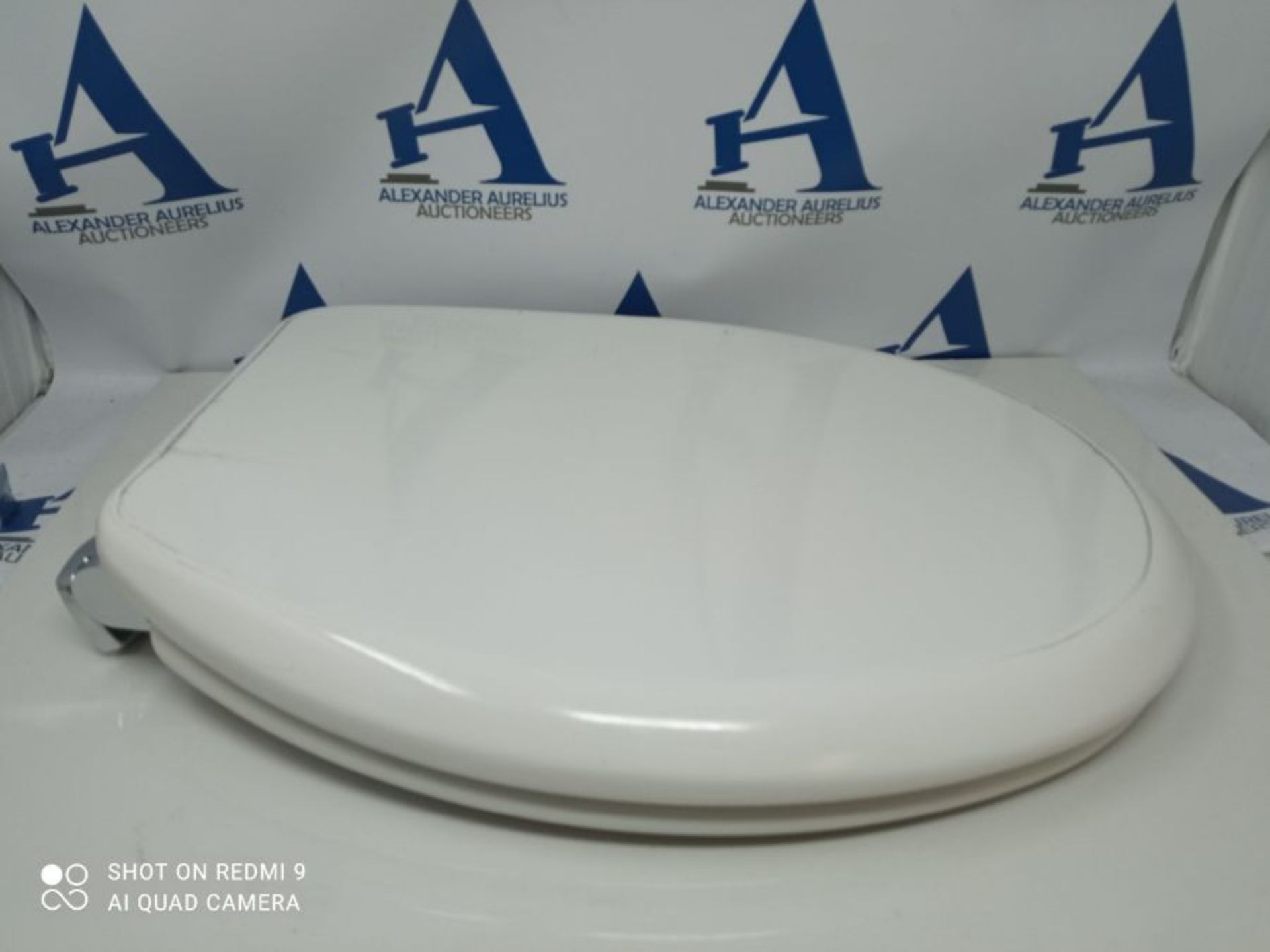 Bemis 4403ZCLT000 Vegas Toilet Seat, White - Image 2 of 3