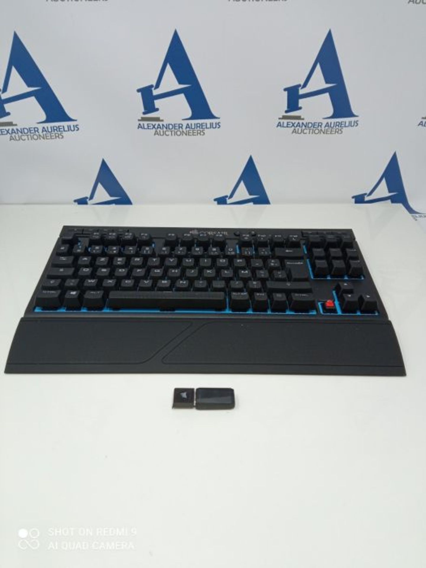 RRP £110.00 [INCOMPLETE] Corsair ch-9145030-fr Wireless Mechanical Gaming Keyboard Cherry MX Red ( - Image 2 of 2