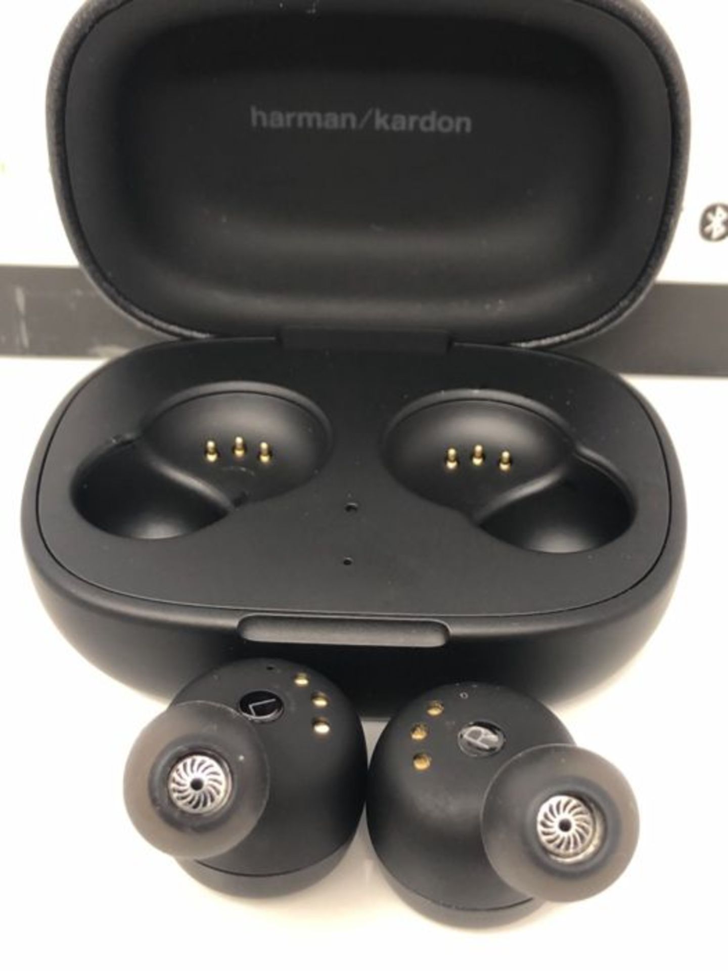 RRP £94.00 Harman Kardon Fly TWS ·?  ?0 couteurs intra-auriculaires Bluetooth sans fil ·? - Image 3 of 3