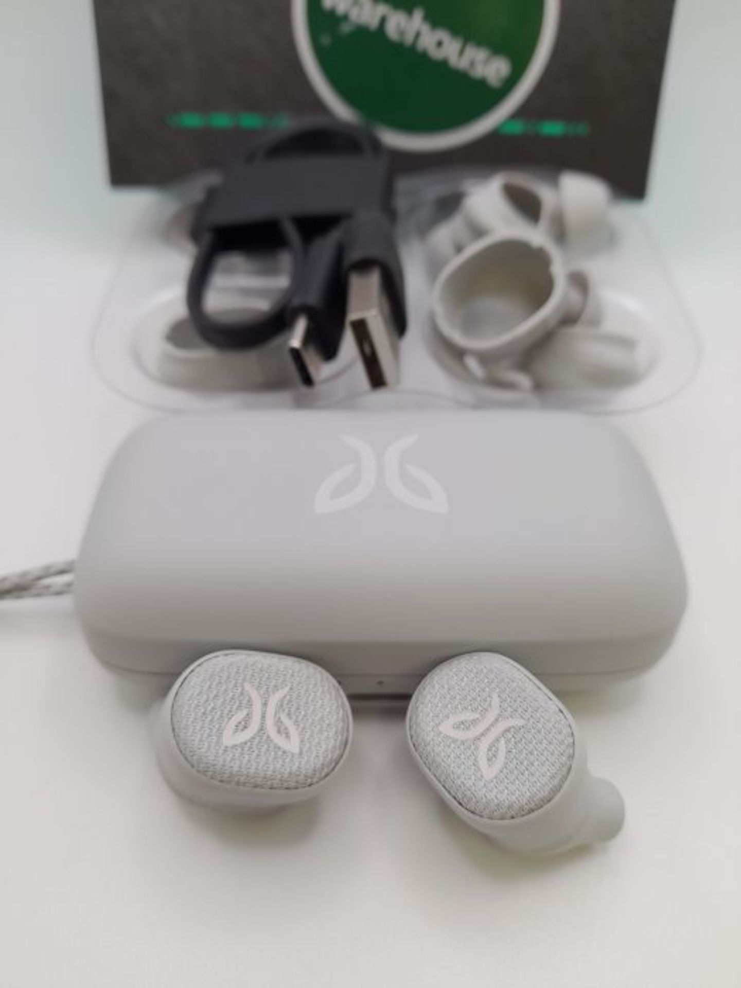RRP £153.00 Jaybird Vista 2 True Wireless Sport Bluetooth Headphones With Charging Case - ANC, Spo - Image 3 of 3