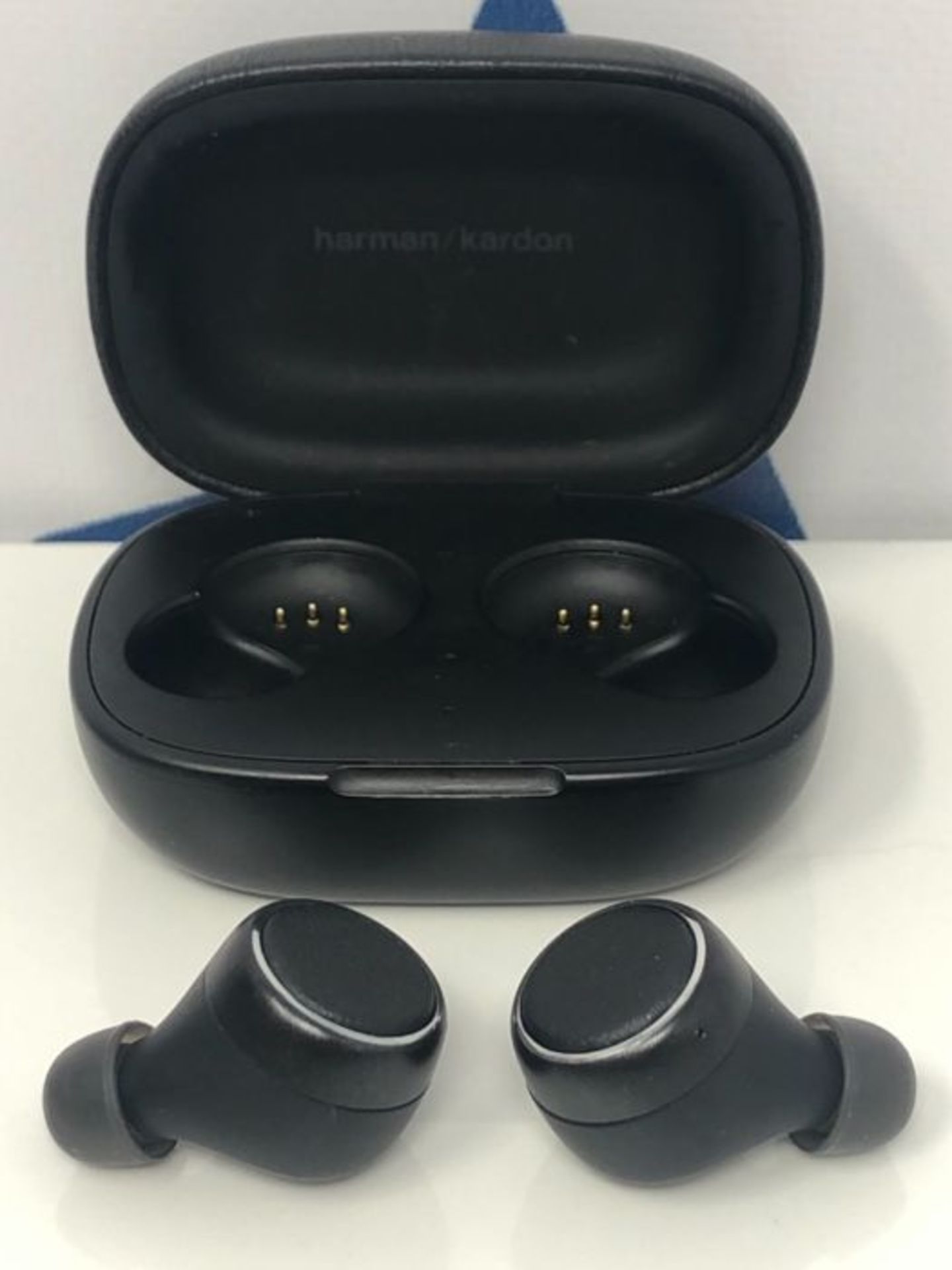 RRP £104.00 Harman Kardon FLY TWS Cuffie In-Ear True Wireless, Auricolari Bluetooth Senza Fili con - Image 3 of 3