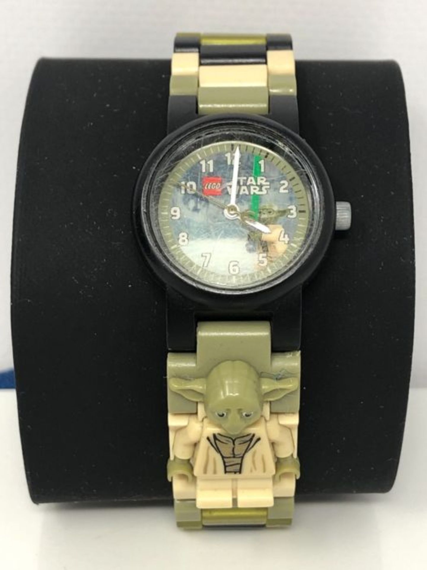 Lego Kids Analogue Quartz Watch with Plastic Strap 8021032 - Image 2 of 3