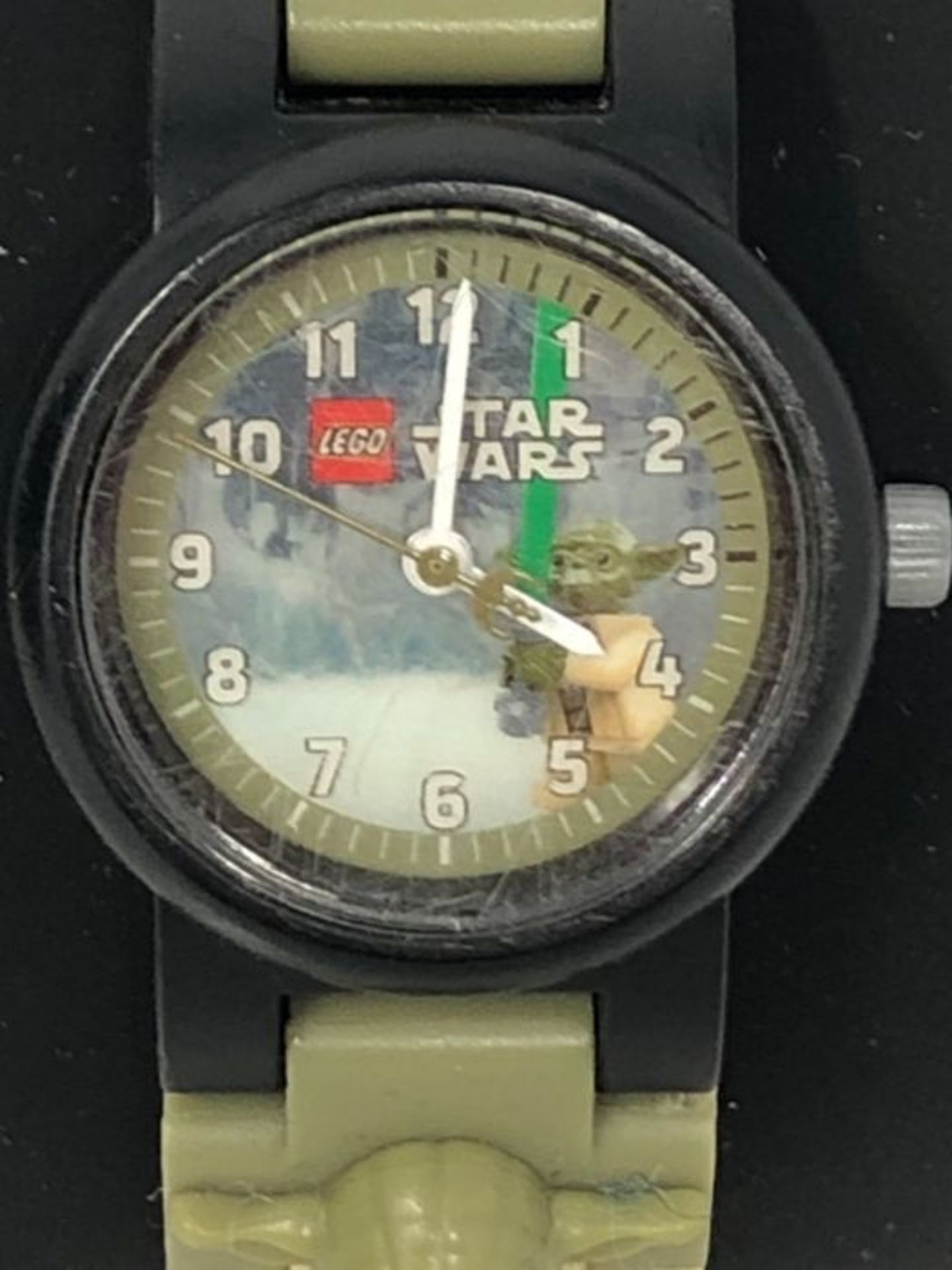 Lego Kids Analogue Quartz Watch with Plastic Strap 8021032 - Image 3 of 3