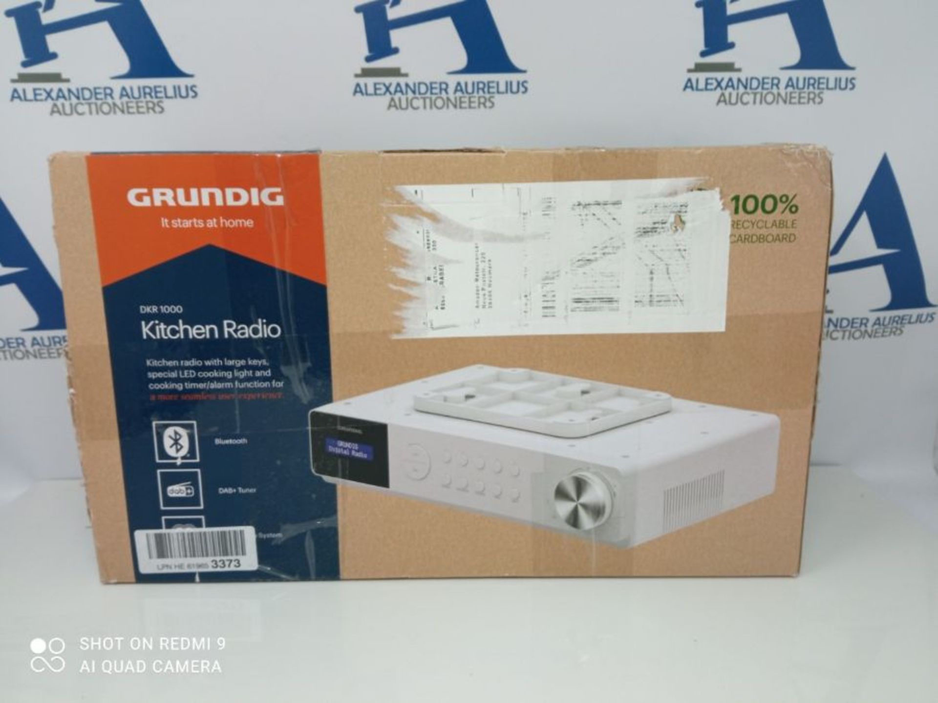 RRP £53.00 GRUNDIG DKR 1000 BT radio Worksite Digital White - Image 2 of 3