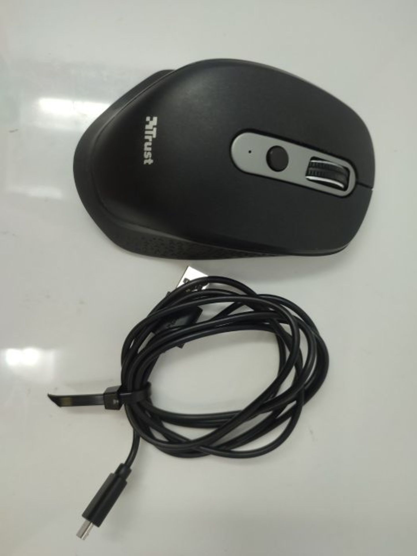 [INCOMPLETE] Trust Ozaa Rechargeable Wireless Mouse, 800-2400 DPI, 6 Buttons, Silent L - Image 2 of 3