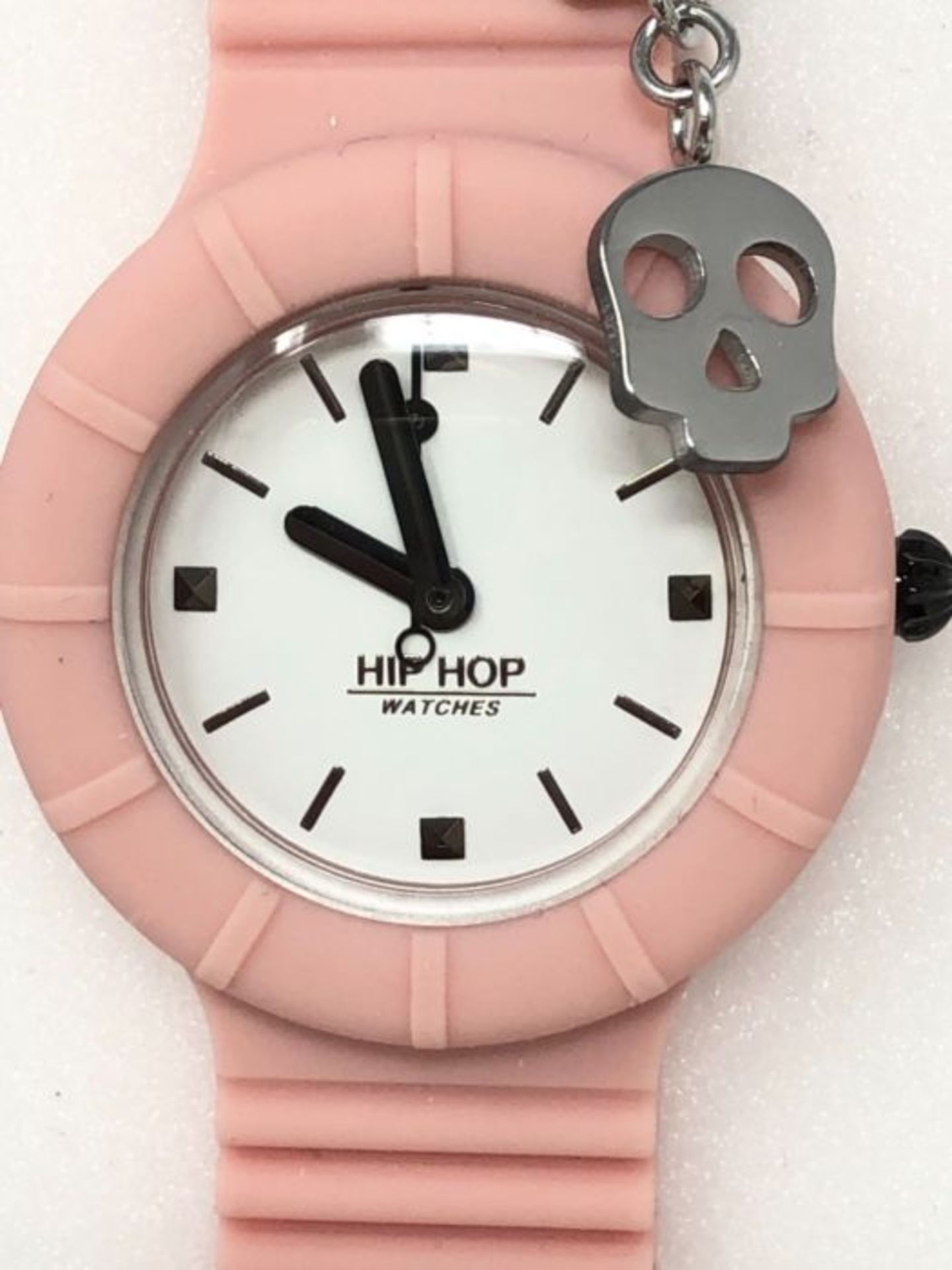 HIP HOP Ladys' Piercing Watch Collection Mono-Colour White dial 3 Hands Quartz Movemen - Image 3 of 3