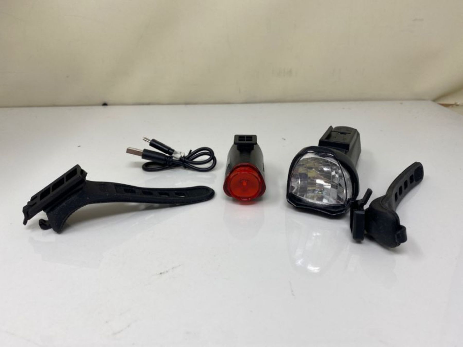 FISCHER USB Beleuchtungs-Set mit innovativer 360° Bodenleuchte für mehr Sichtbarkeit - Image 3 of 3