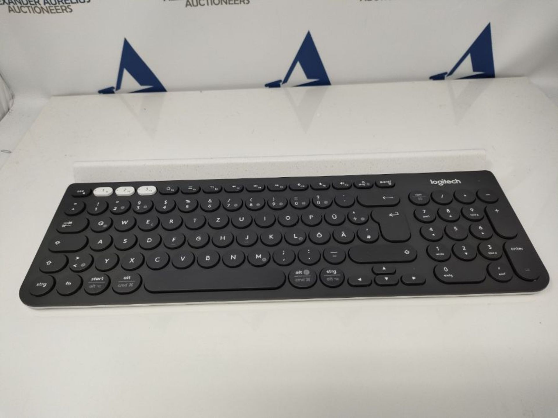 RRP £79.00 Logitech K780 Kabellose Tastatur, Bluetooth & 2.4 GHz Verbindung, Multi Device & Easy- - Image 2 of 2