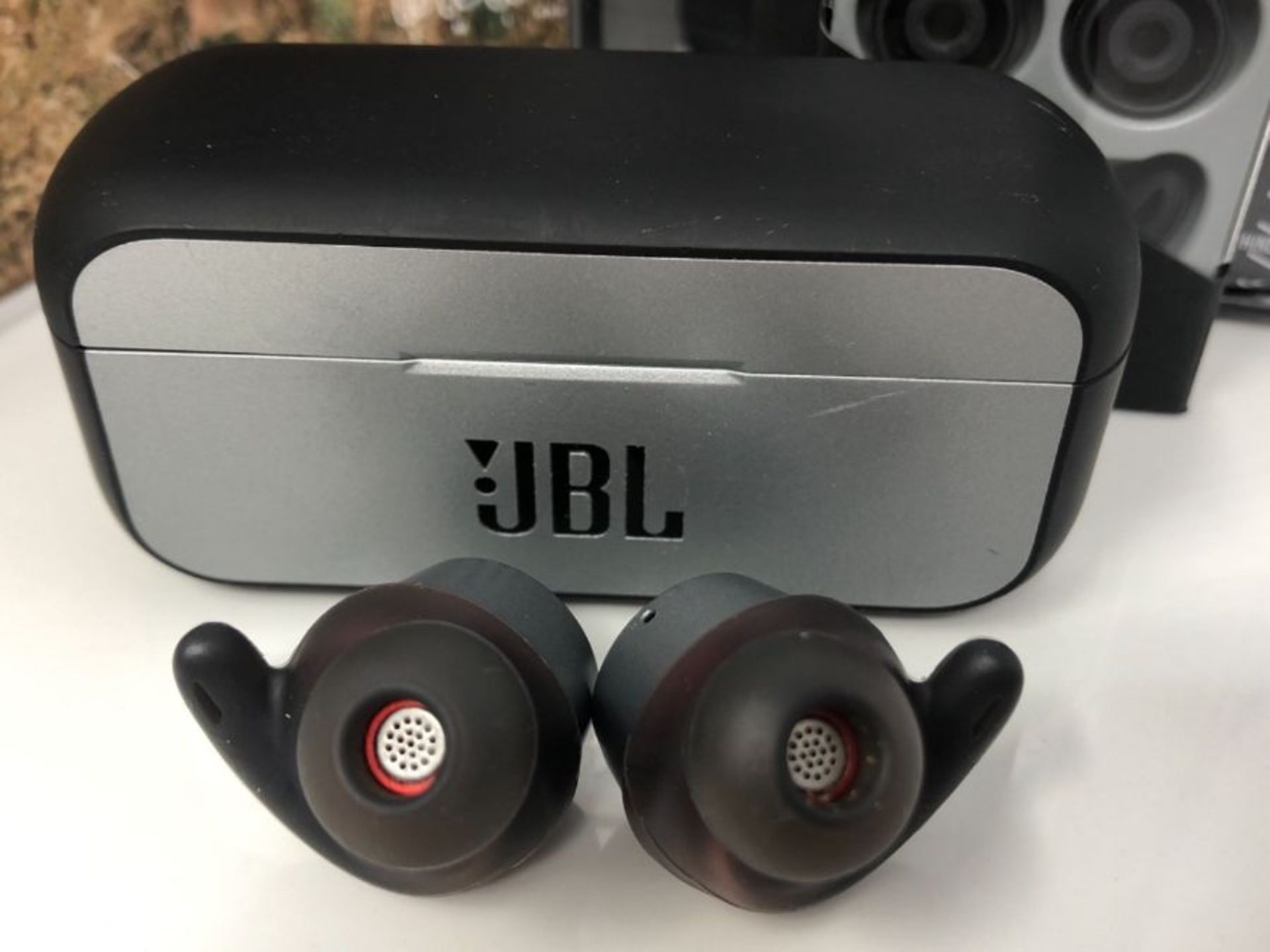 RRP £126.00 JBL Reflect Flow In-Ear Bluetooth-KopfhÃ¶rer in Schwarz â¬  Kabellose OhrhÃ¶r - Image 3 of 3