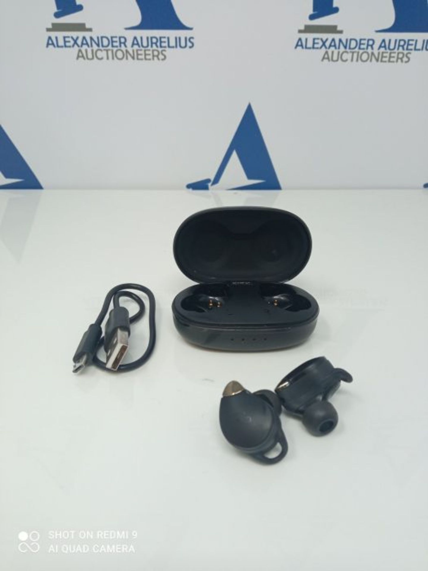Bluetooth Kopfhörer In Ear TaoTronics SoundLiberty 79 Bluetooth 5.0 Ohrhörer mit AI - Image 2 of 2