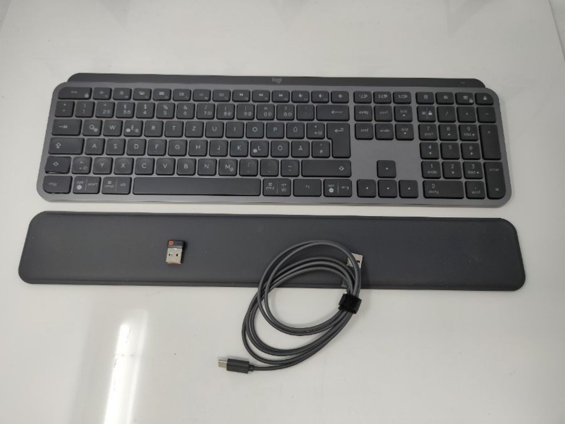 RRP £90.00 Logitech MX Keys Plus kabellose beleuchtete Tastatur mit Handballenauflage, Taktile Ta - Image 3 of 3