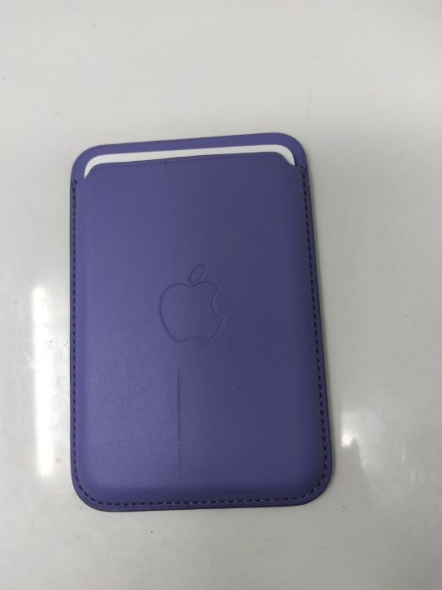RRP £65.00 Apple Leather Wallet with MagSafe (for iPhone) - Wisteria - Image 2 of 2