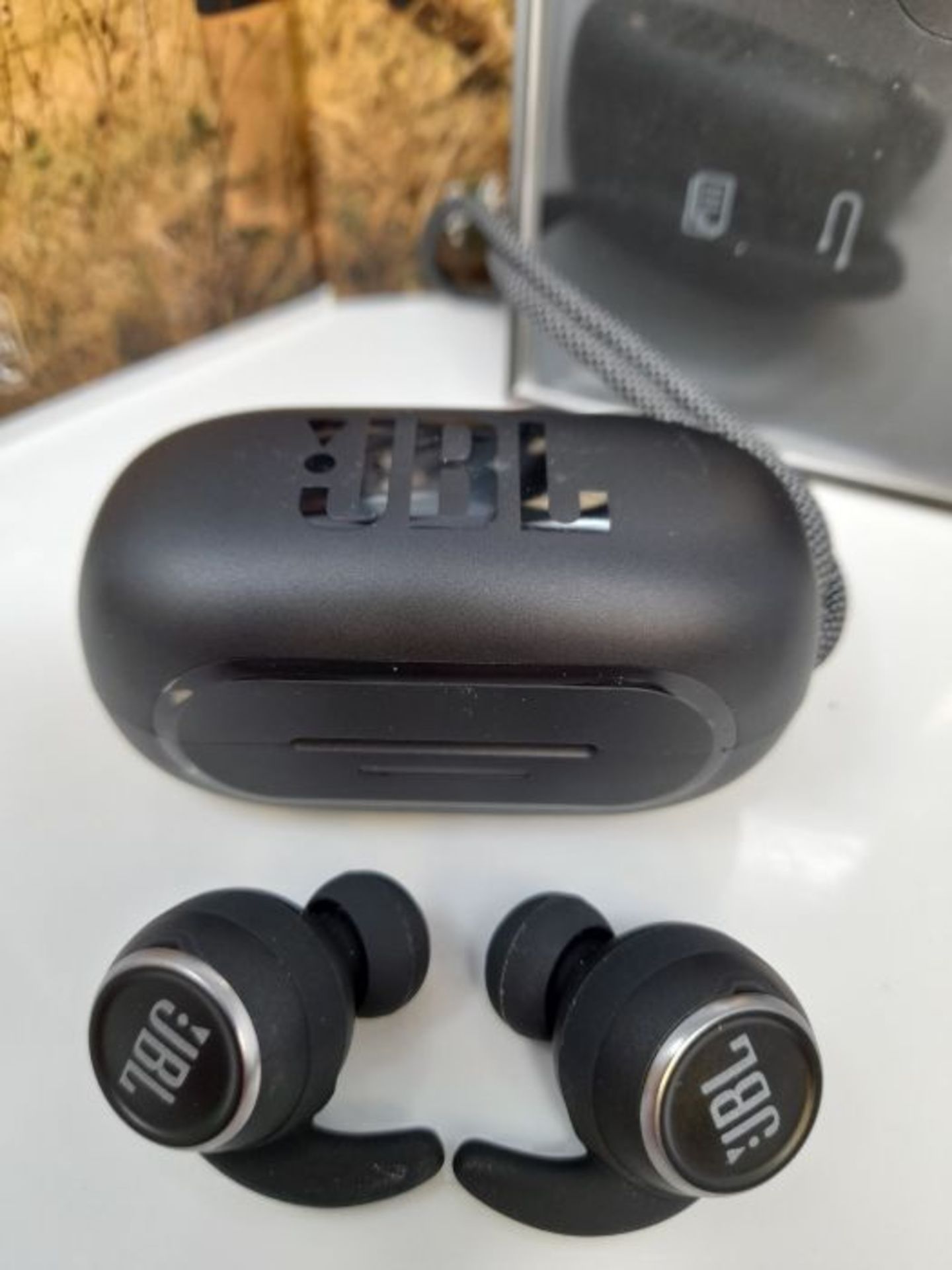 RRP £126.00 JBL Reflect Mini NC TWS - Small waterproof sports in-ear headphones with Bluetooth, wi - Image 3 of 3
