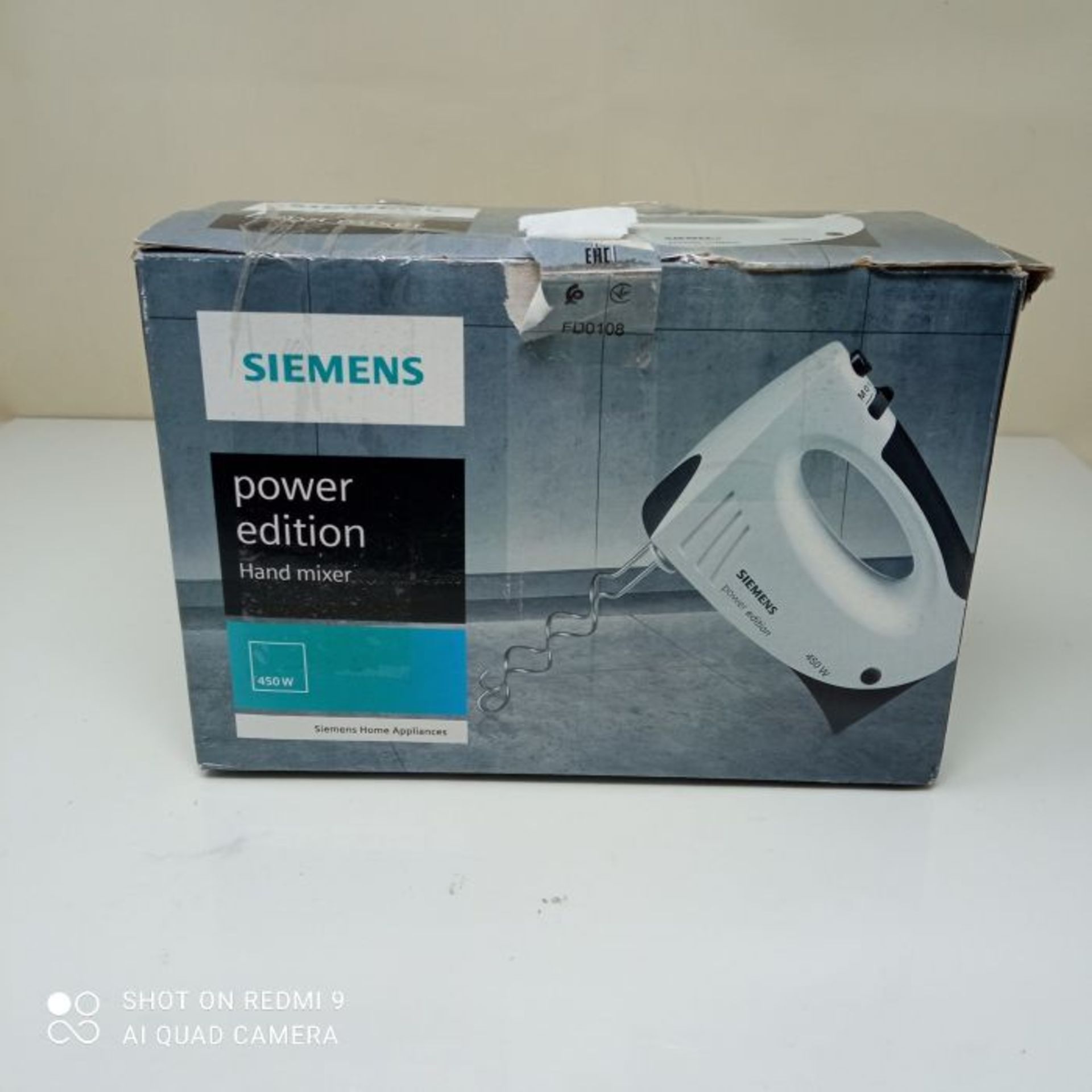 Siemens Handrührer MQ955PE, 5 Stufen, Turbotaste, besonders leise, 2 Knethaken, 2 Rü