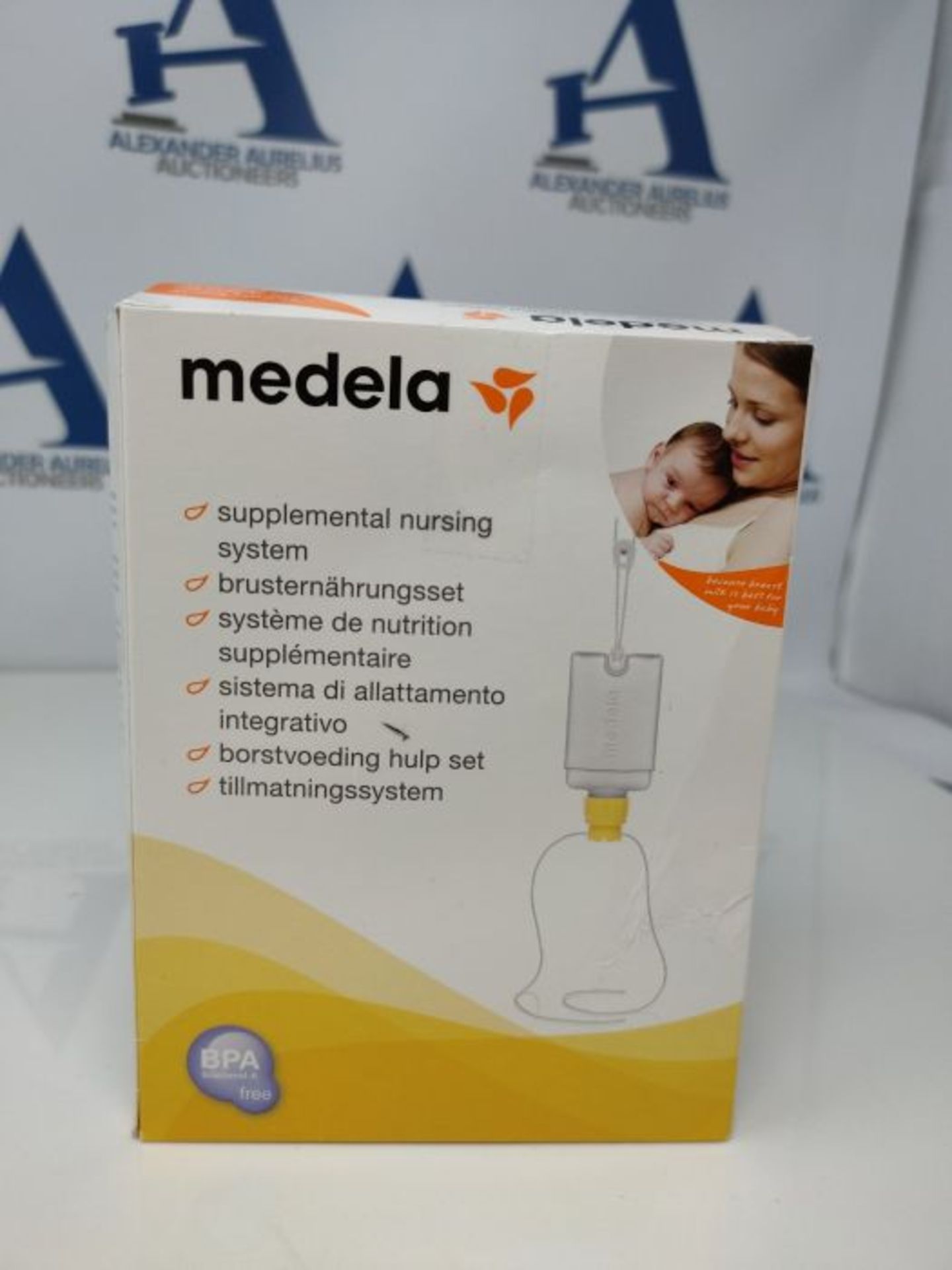 Medela Breast Food Set - Breastfeeding Aid for Extra Milk - with Food Storage Containe - Image 2 of 3
