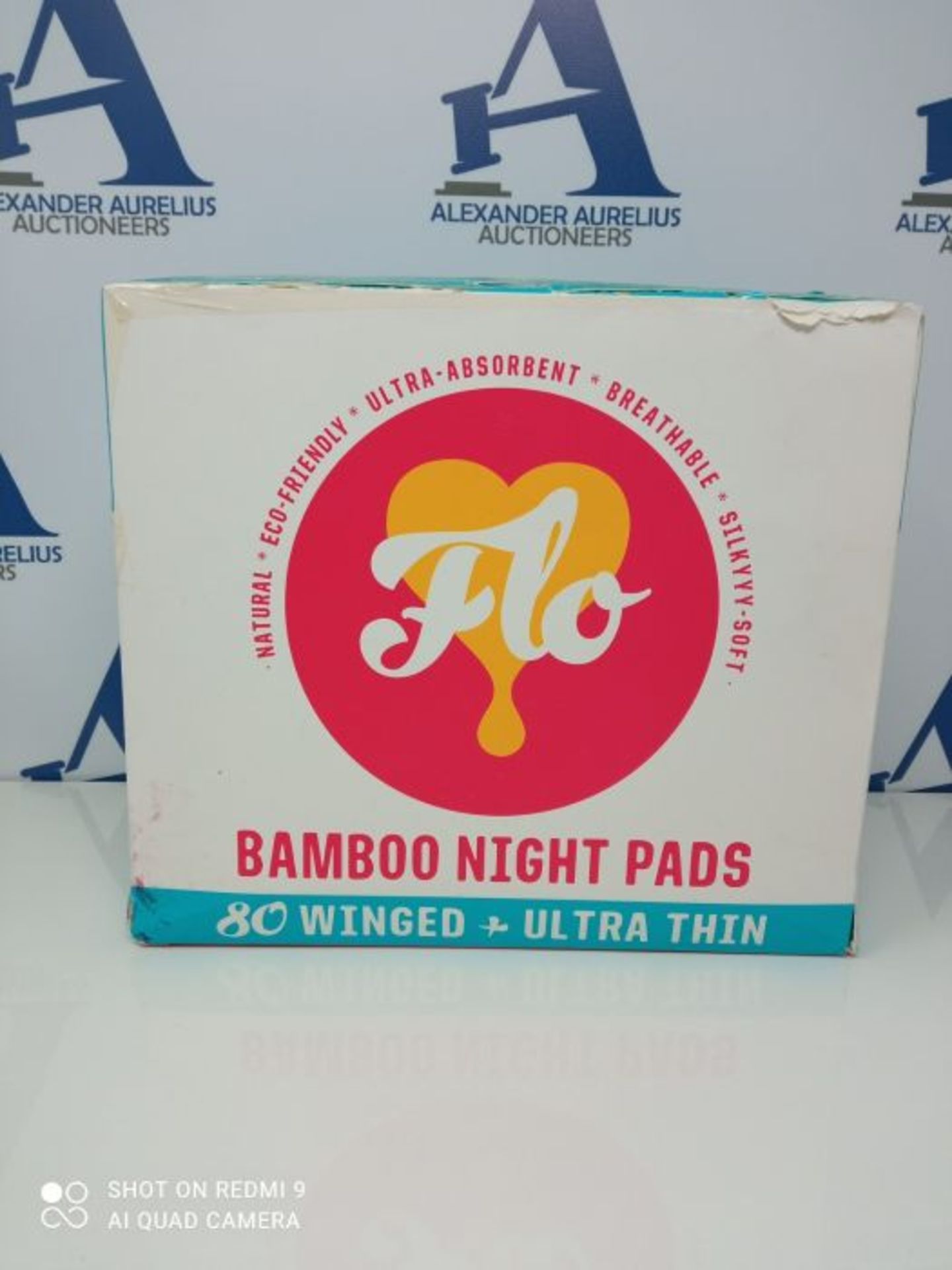 FLO Organic Bamboo Sanitary Pads with Wings, Silky Soft, Ultra-Absorbent - Biodegradab - Image 2 of 3