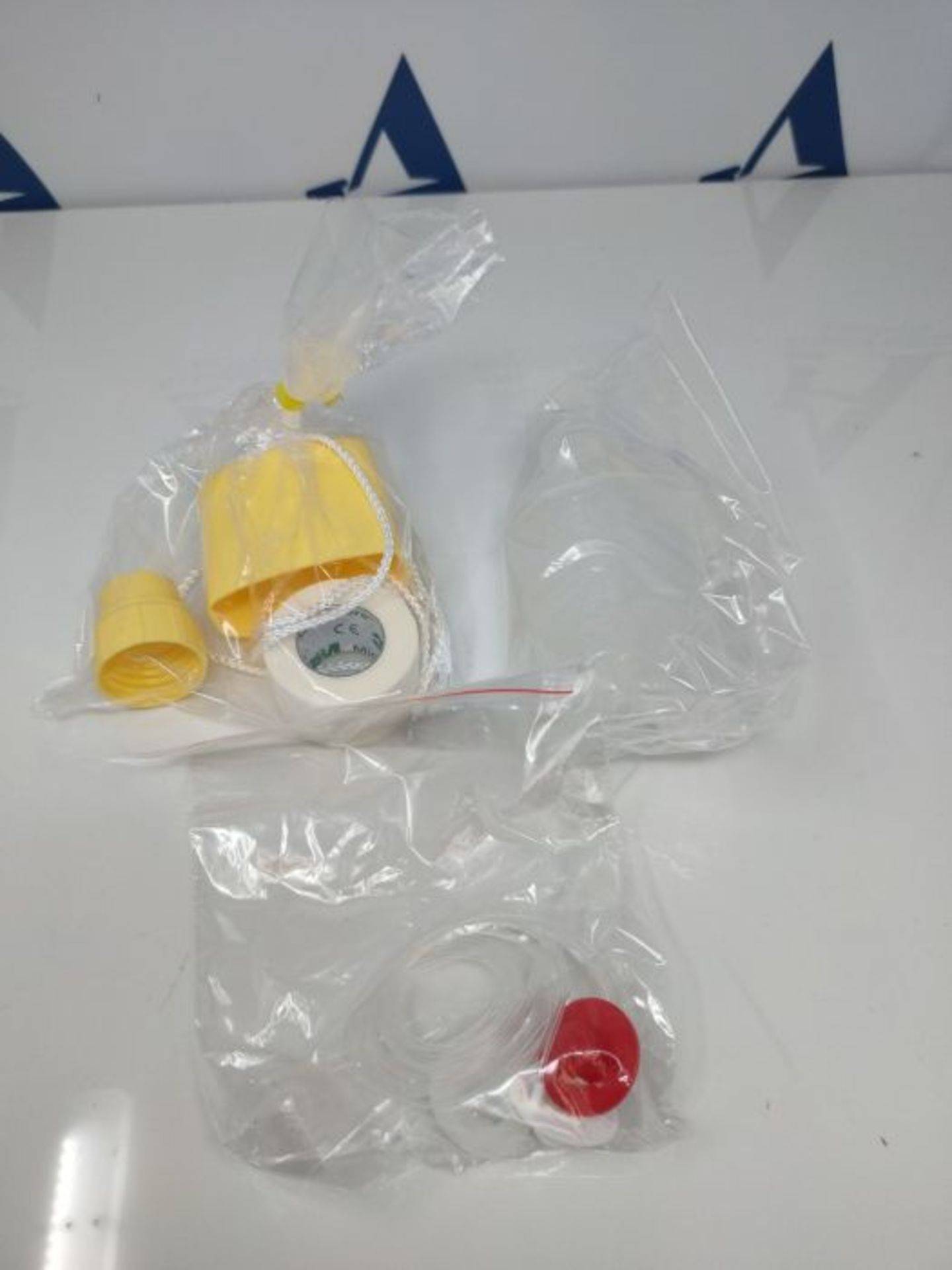 Medela Breast Food Set - Breastfeeding Aid for Extra Milk - with Food Storage Containe - Image 3 of 3