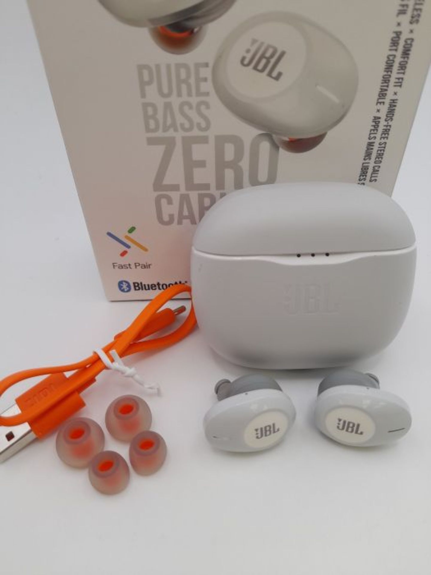 RRP £84.00 JBL Tune 125 TWS In-Ear Earphones - True Wireless Bluetooth headphones with powerful b - Image 3 of 3