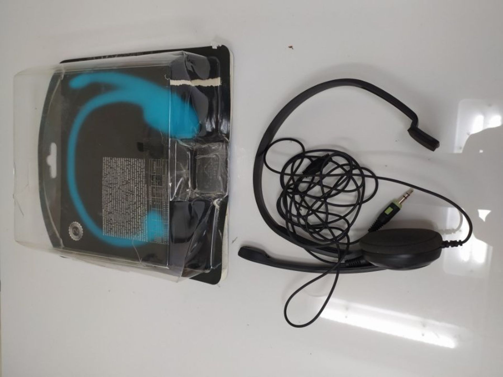 Sennheiser PC 2 CHAT Lightweight Telephony On-Ear Headset - Black - Image 2 of 2