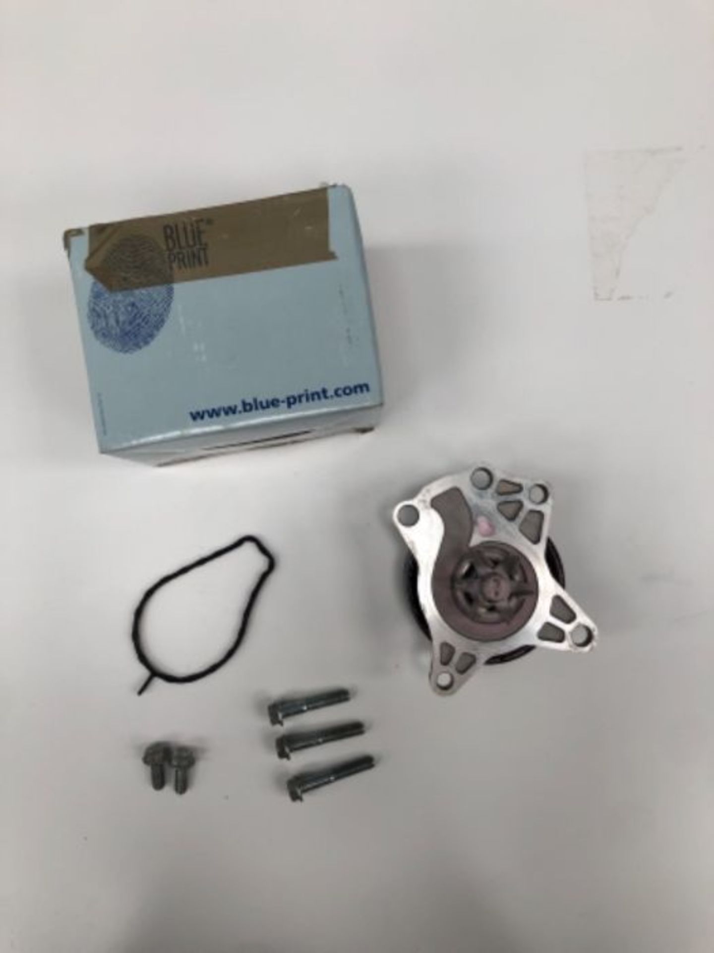 Blue Print ADT391100 Water Pump with seal and screws, pack of one - Image 2 of 3