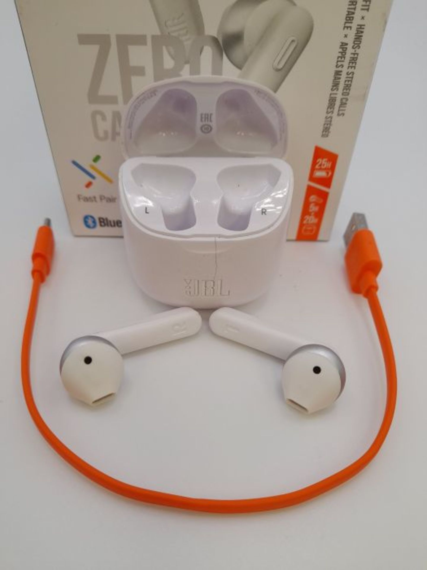 RRP £109.00 JBL Tune 220TWS - truly wireless, in-ear bluetooth headphones with voice assistant, up - Image 3 of 3