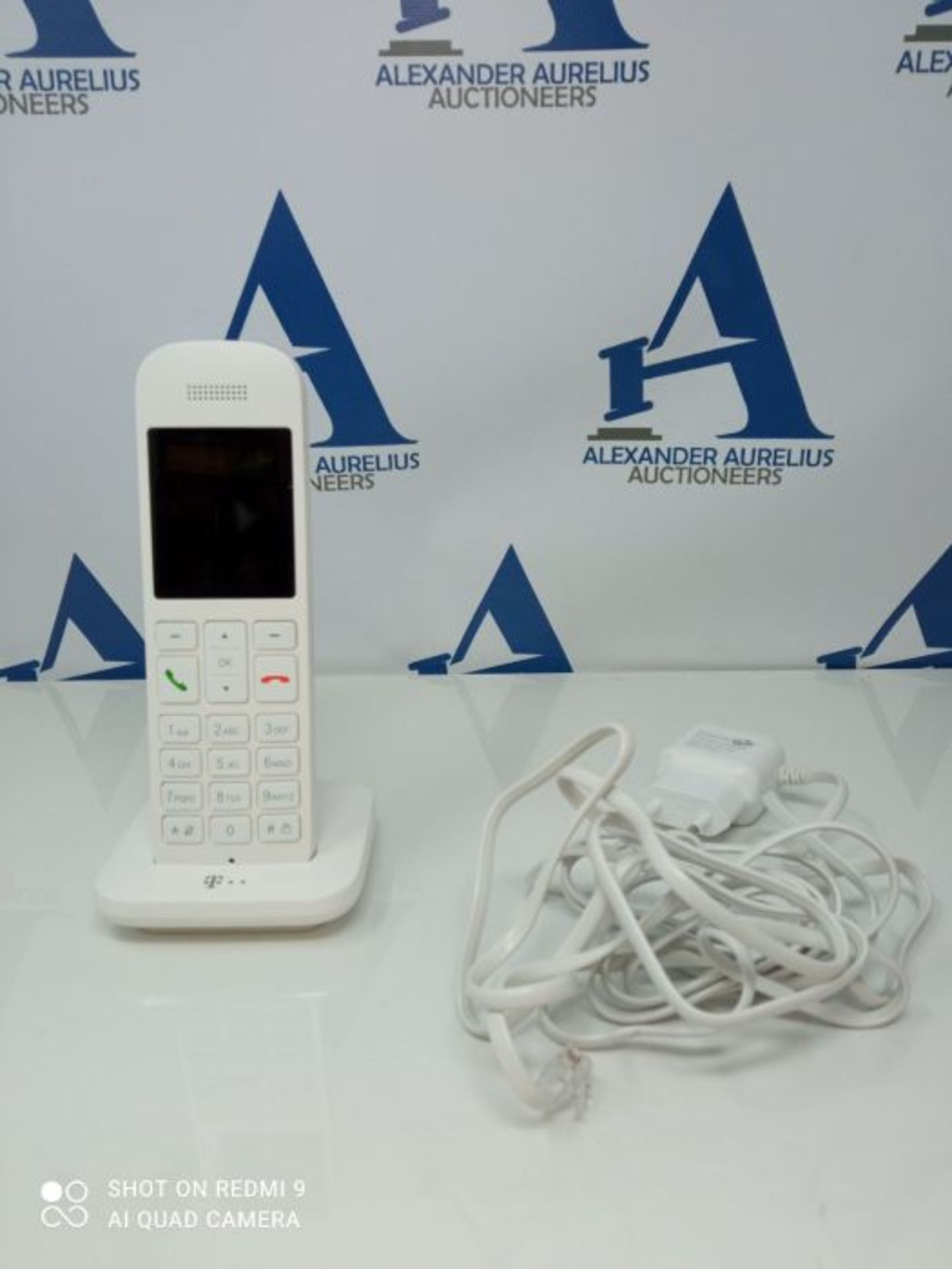 Telekom Speedphone 12 IP phone White Wireless handset TFT - Image 3 of 3