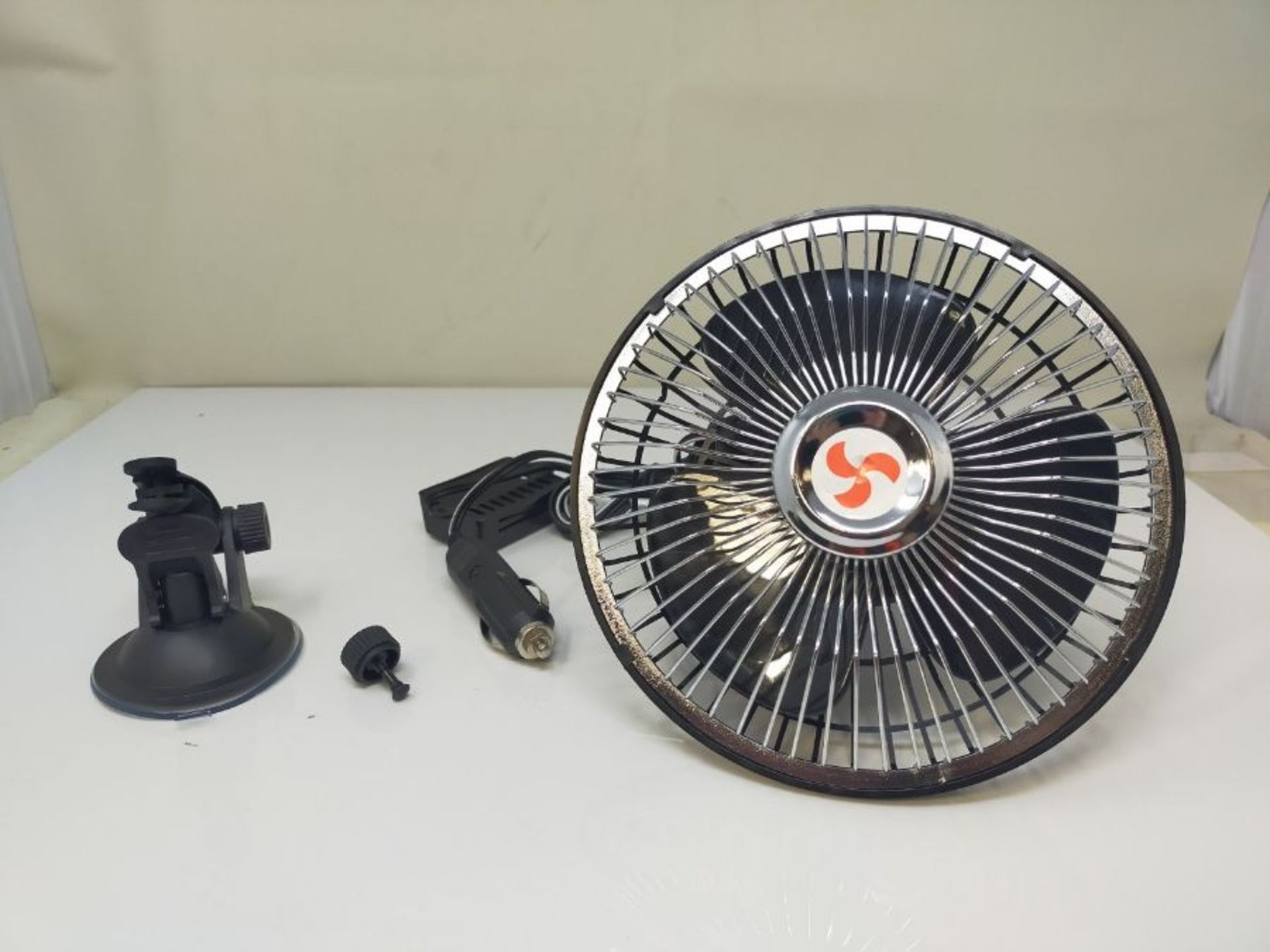 XIAOXIA Large trucks small electric fans van large suction cups and on-board electric