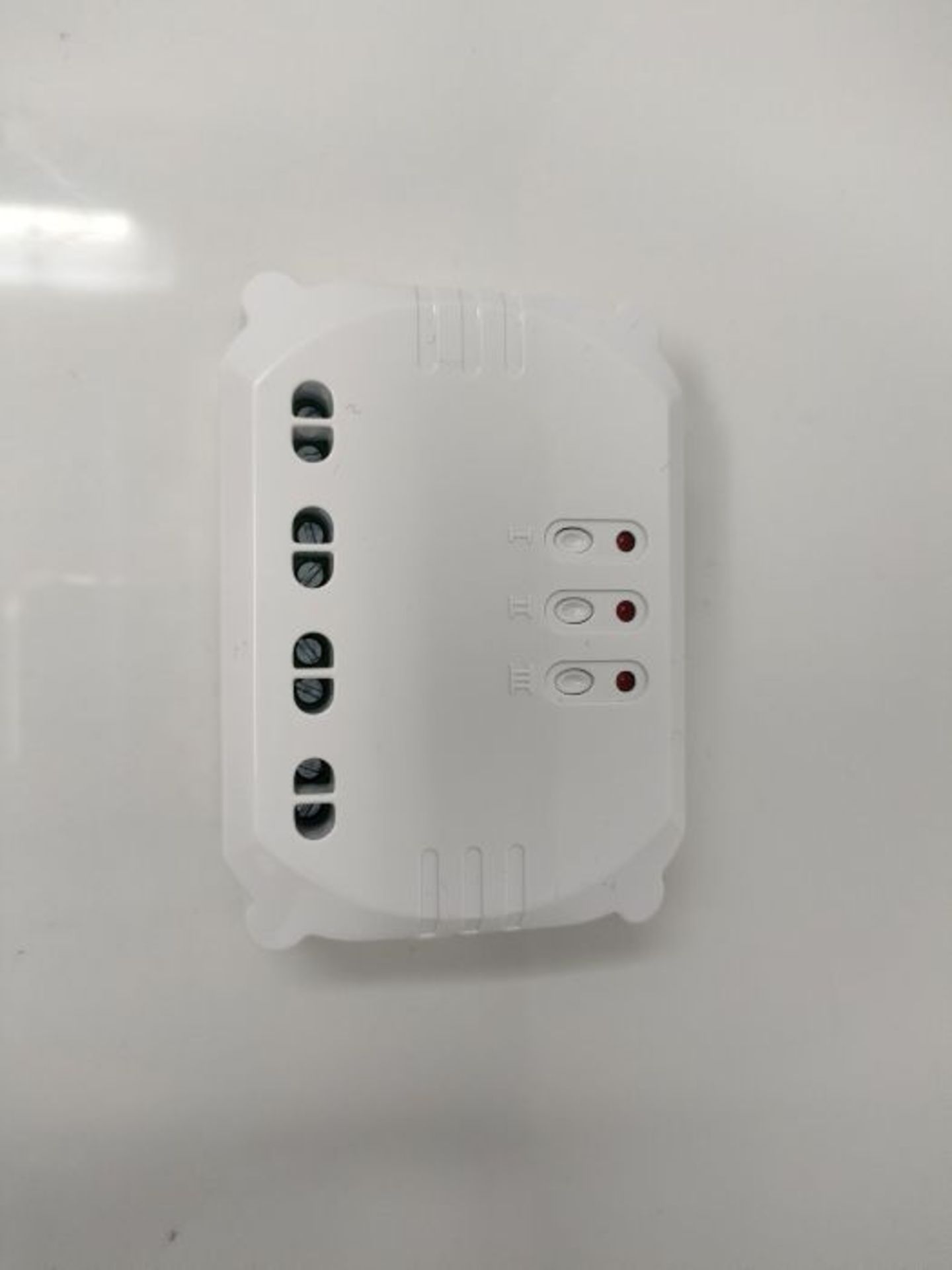 Trust Smart Home ACM-3500-3 Built-In 3-in-1 Switch for Wireless Light Switching - Image 3 of 3